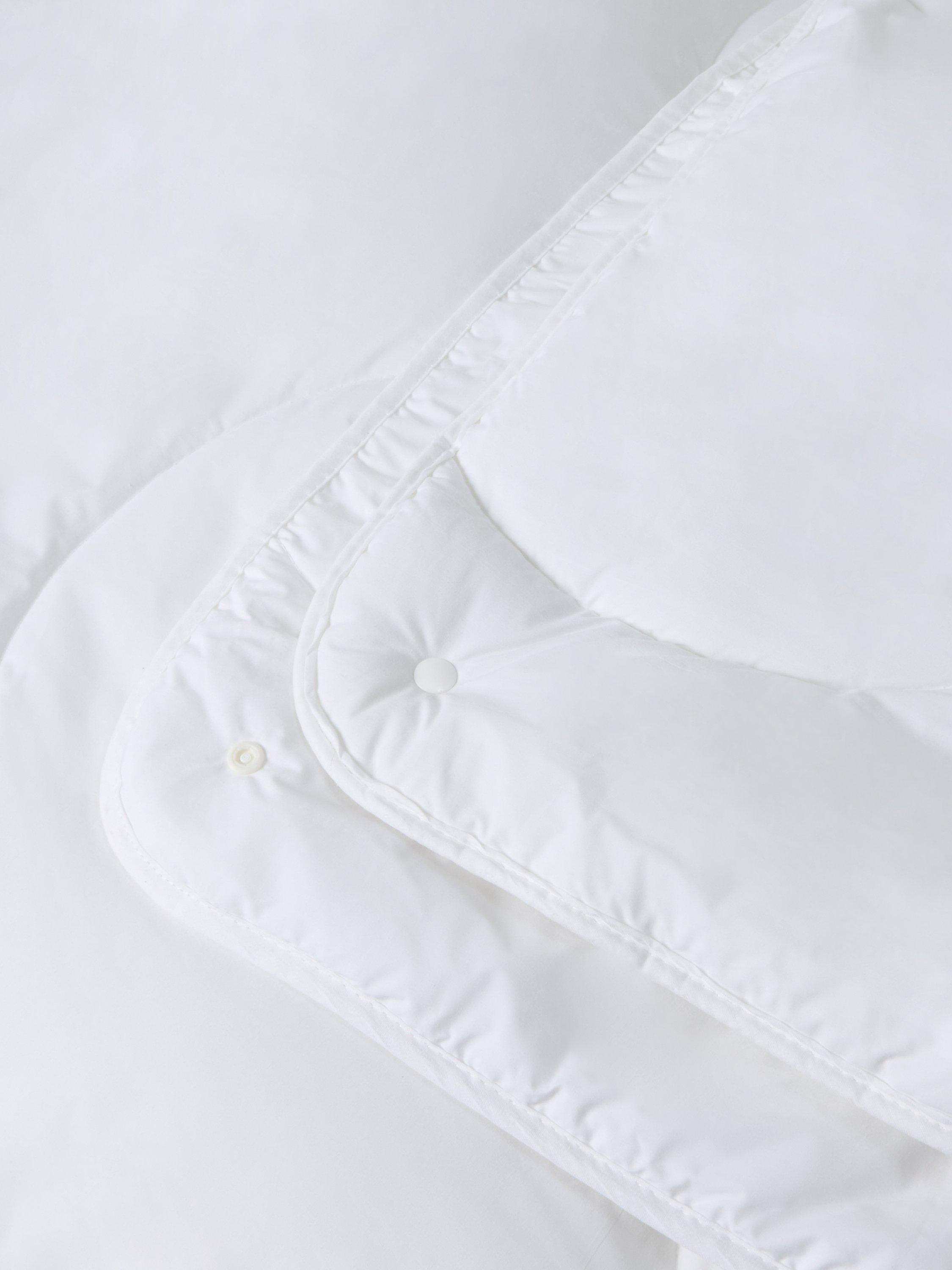 John Lewis all seasons duvet double, imported from the UK