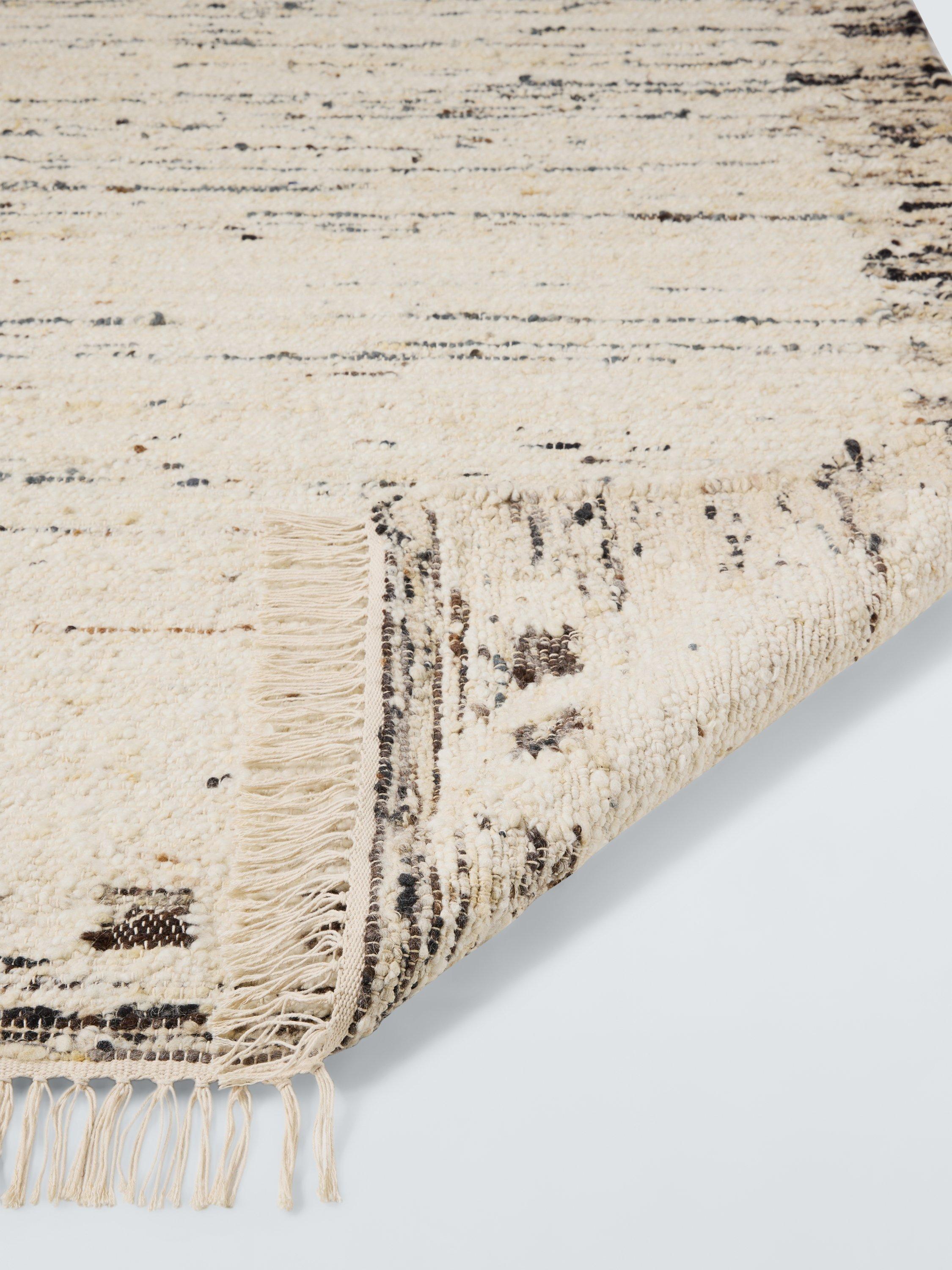 John Lewis Alder Border rug natural 180x120cm, imported from the UK