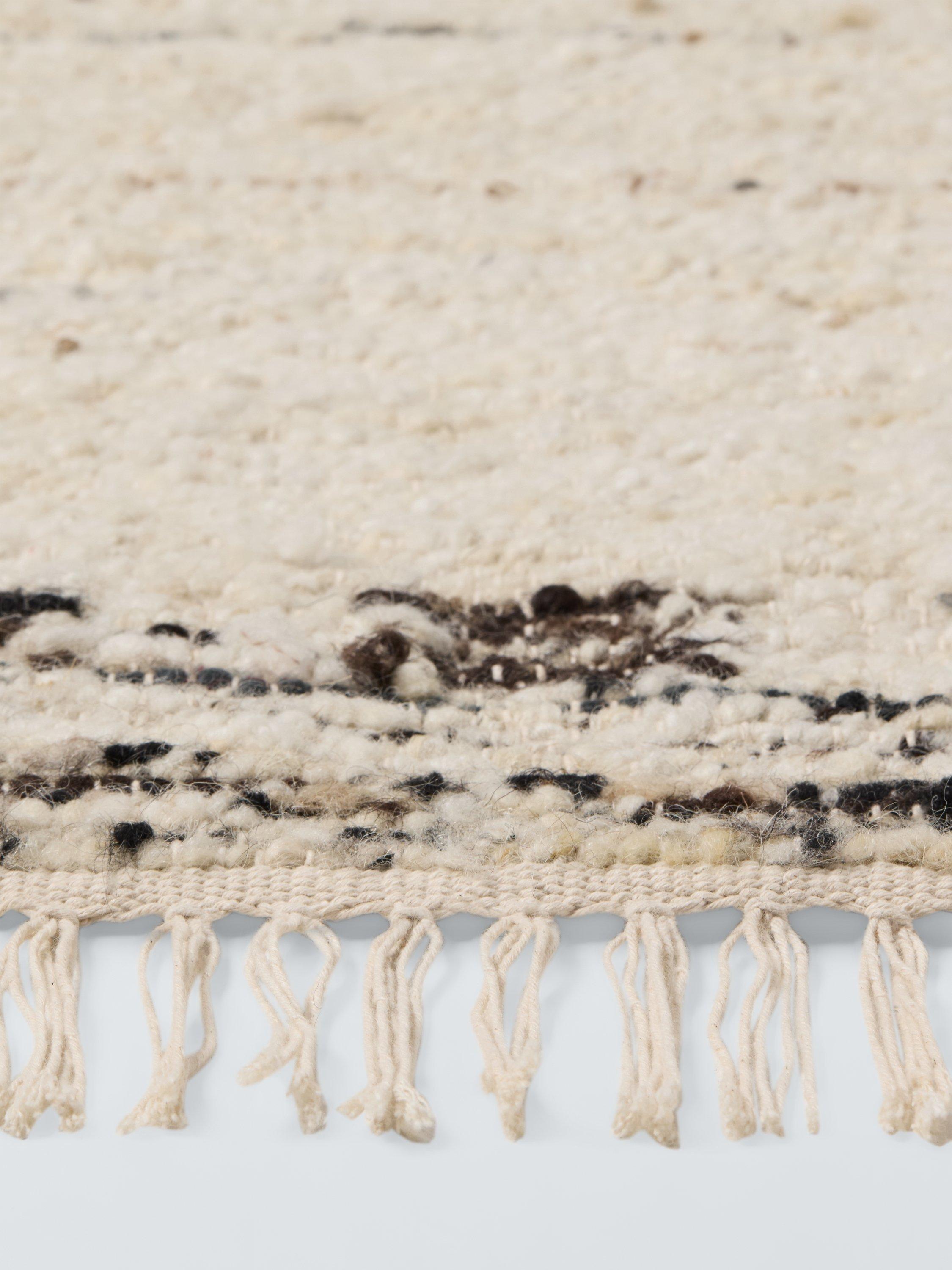 John Lewis Alder Border rug natural 180x120cm, imported from the UK