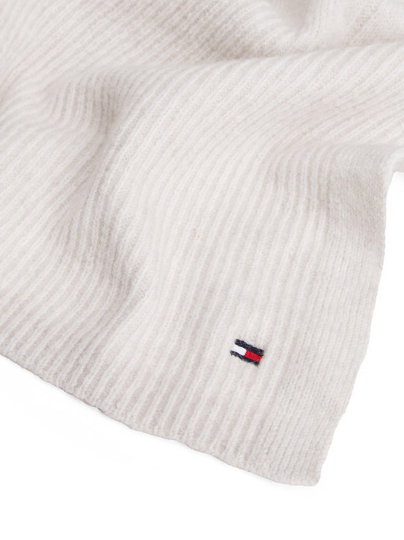 Tommy Hilfiger Flag Ribbed Scarf in Grey Whisper, UK version