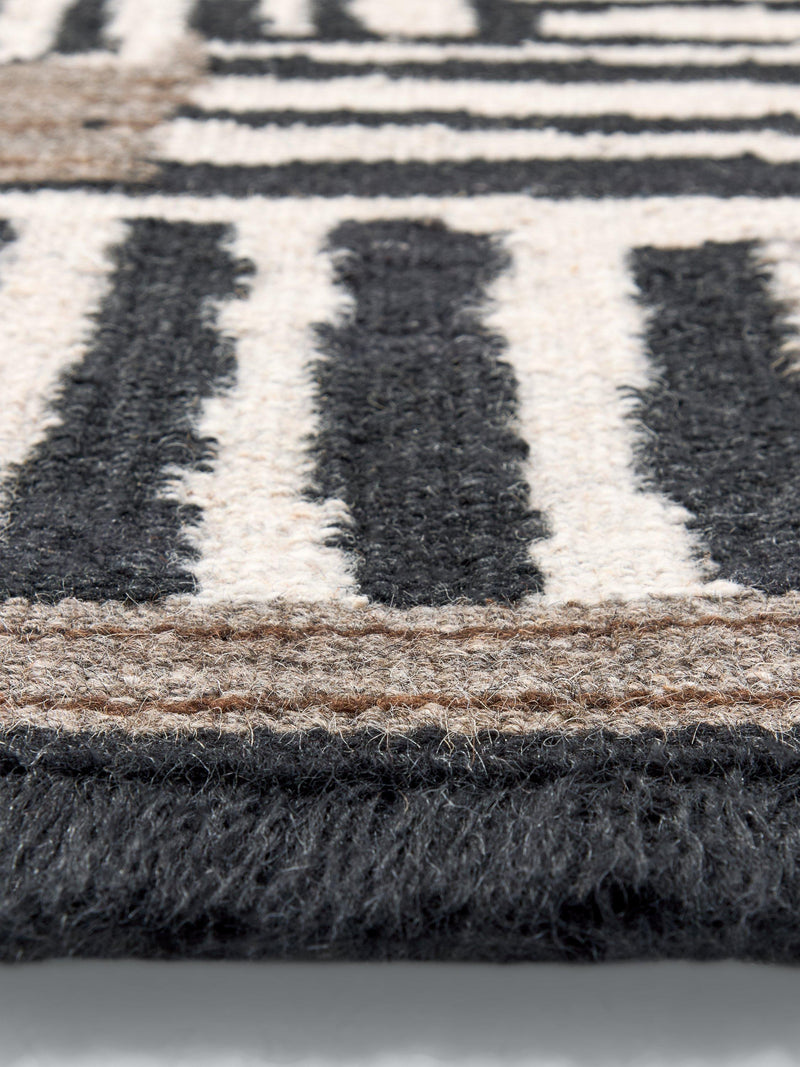 John Lewis Arezo Kelim pure wool rug black (British brand)