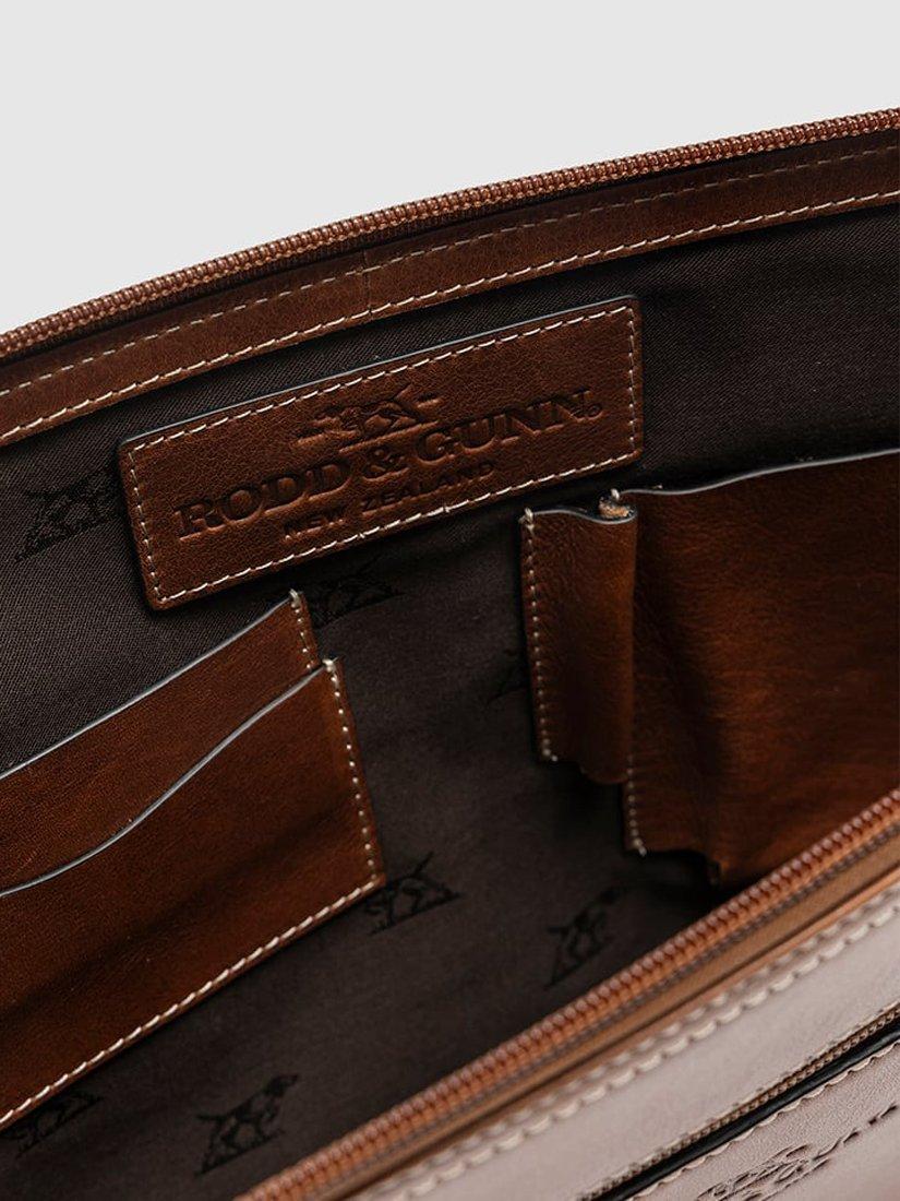 Rodd & Gunn cognac leather file with zip pocket - British product