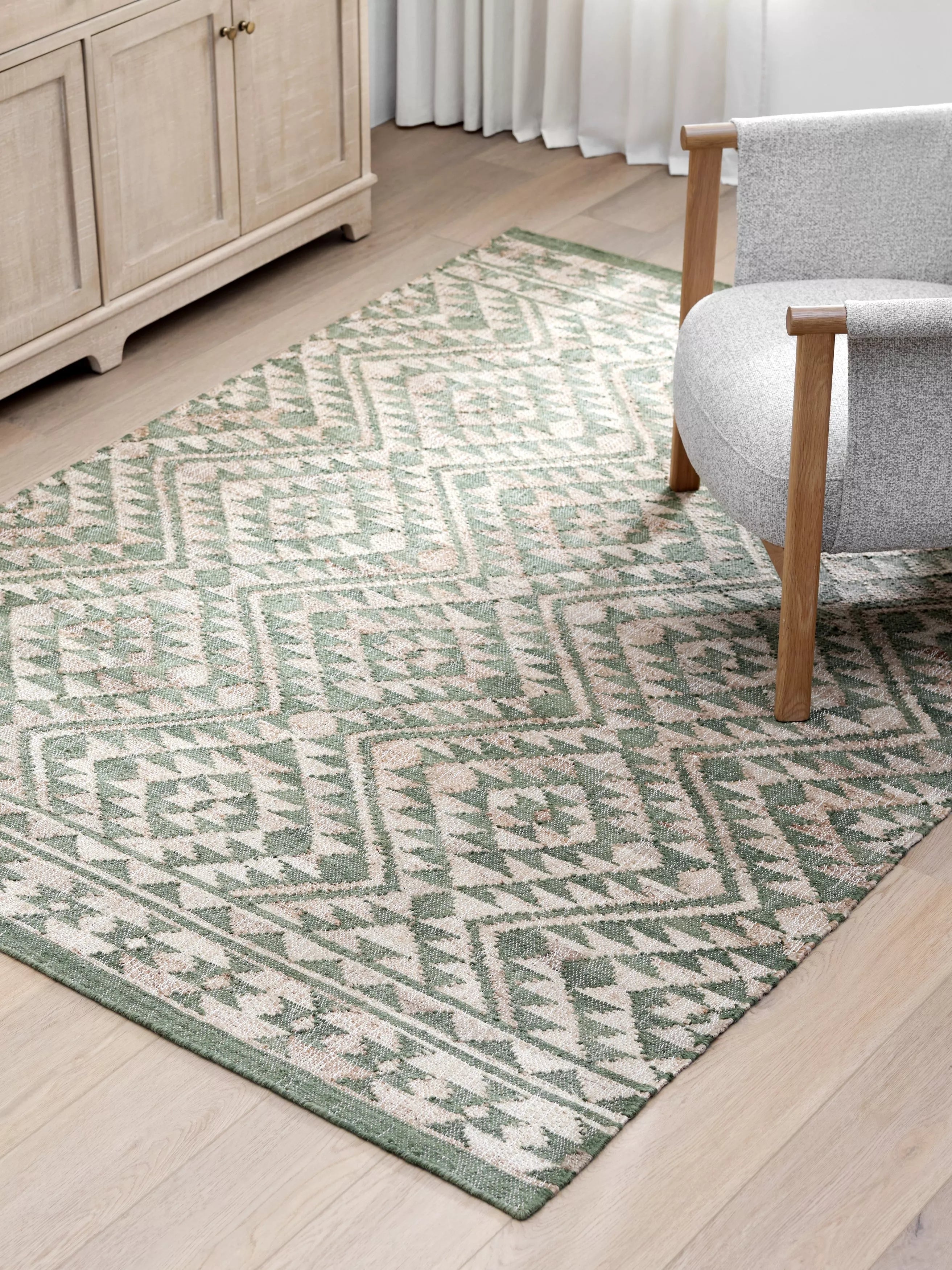 John Lewis Khira Kelim hand woven jute blend rug, UK version