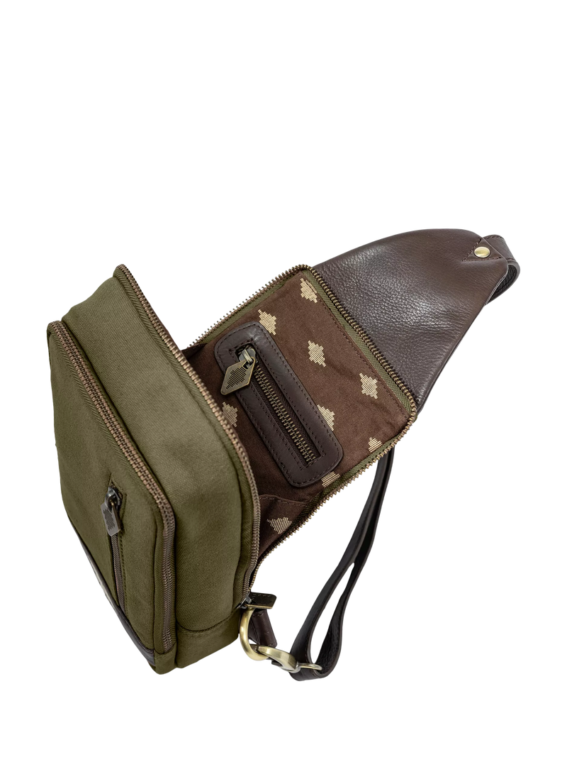Pampeano Pequeno sling bag cross body (British brand)