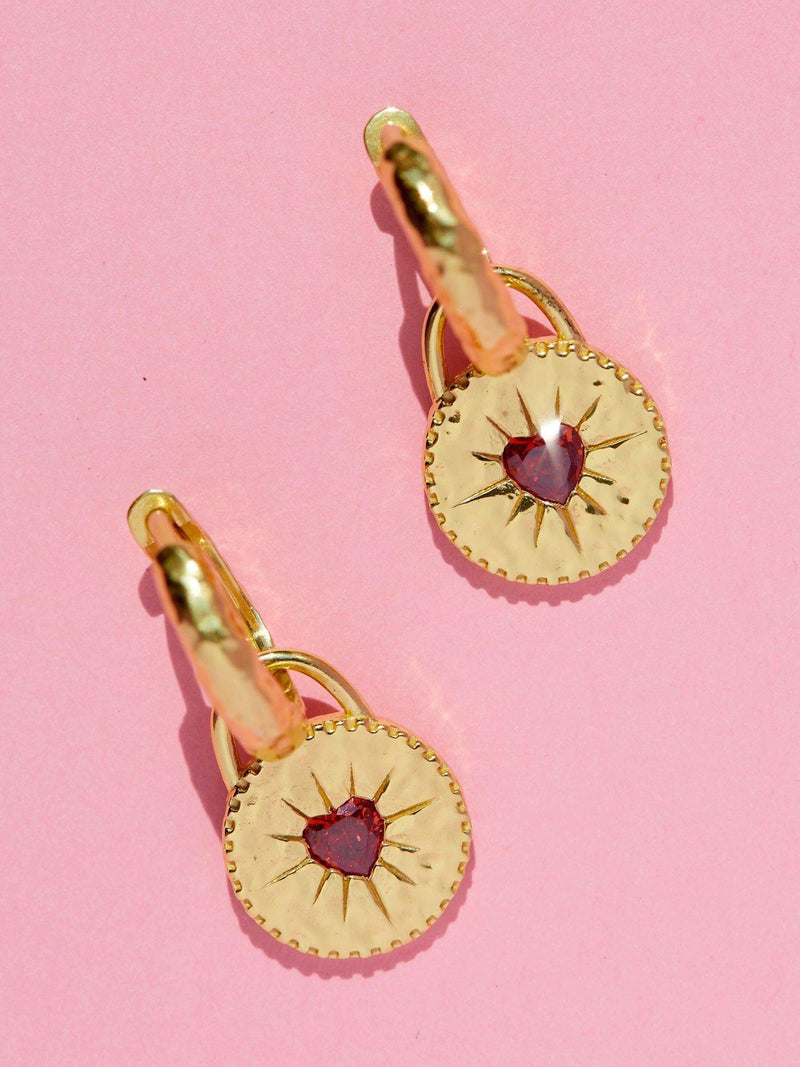 Ottoman Hands garnet heart huggie earrings gold, UK version