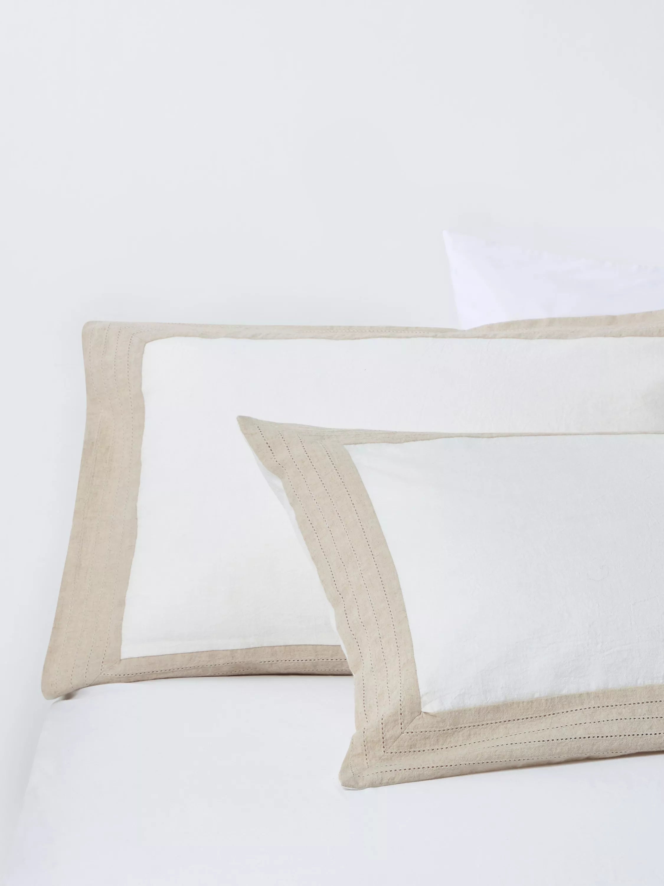 John Lewis Ainsdale duvet cover set double white, UK version