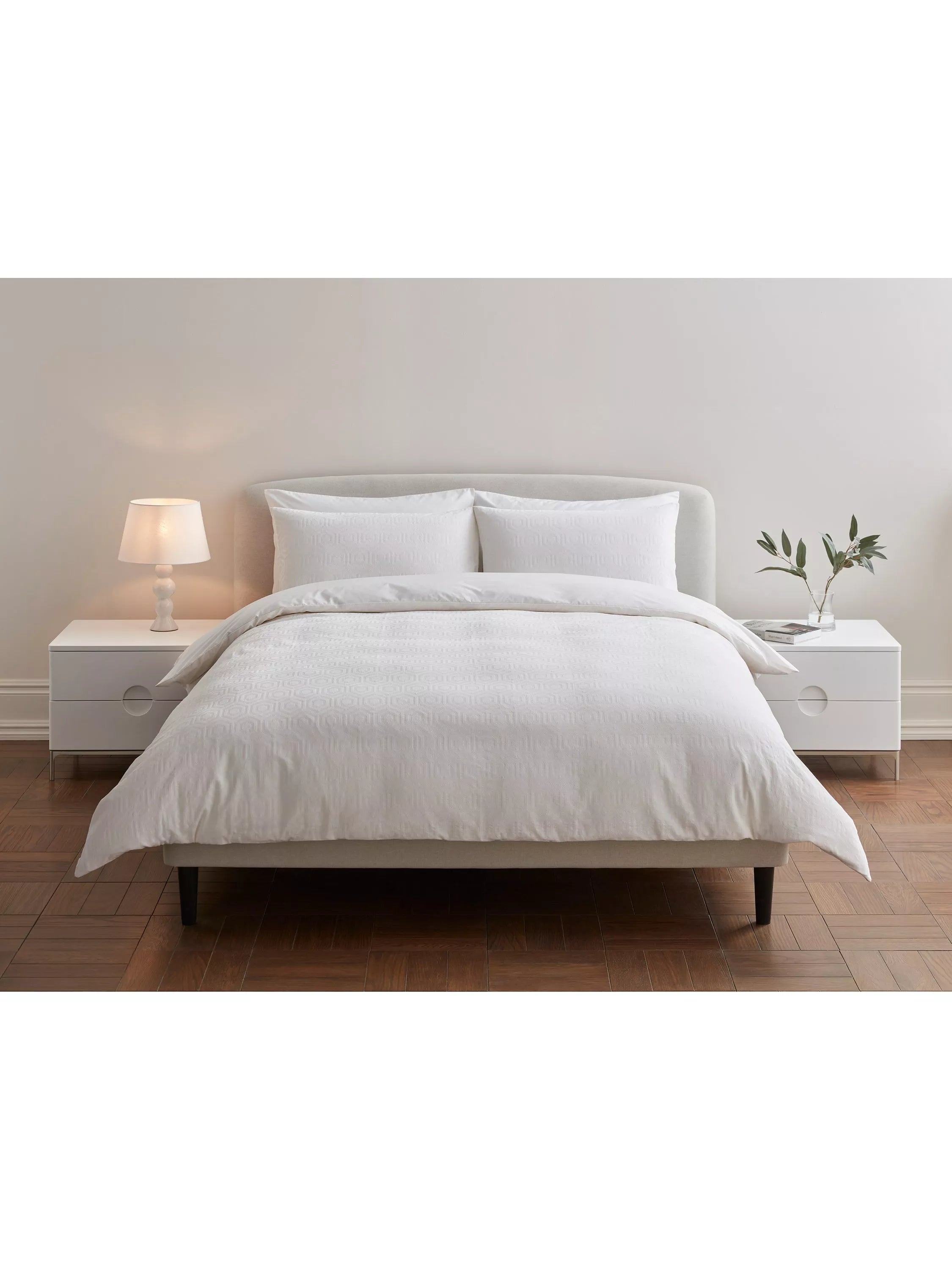 Jasper Conran London Hexagon Weave 300 Thread Count Combed Cotton Duvet Cover Set Single