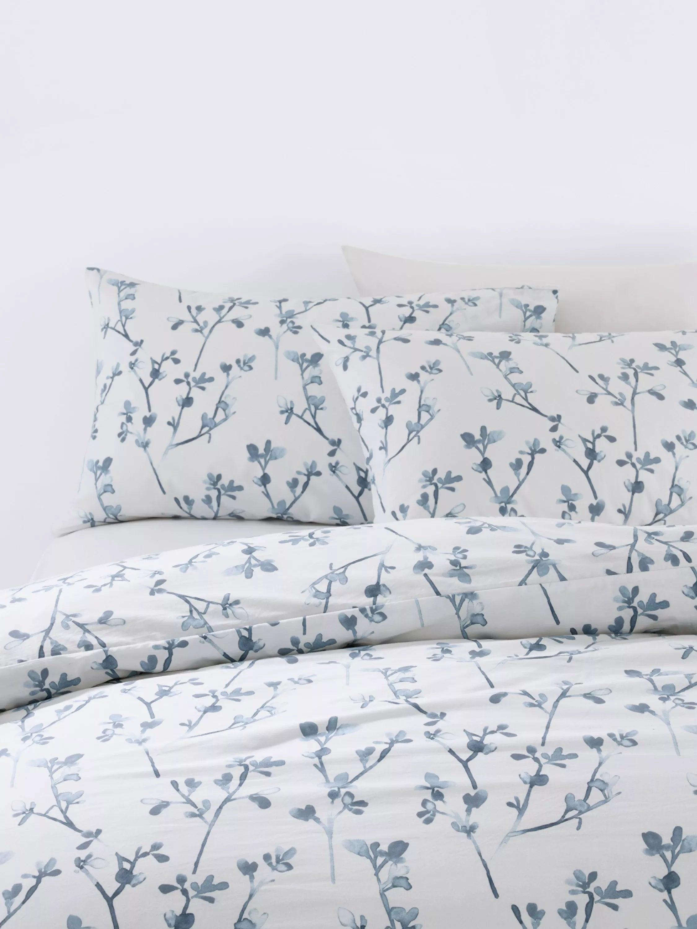 John Lewis Elena percale duvet cover set double floral blue, imported from the UK