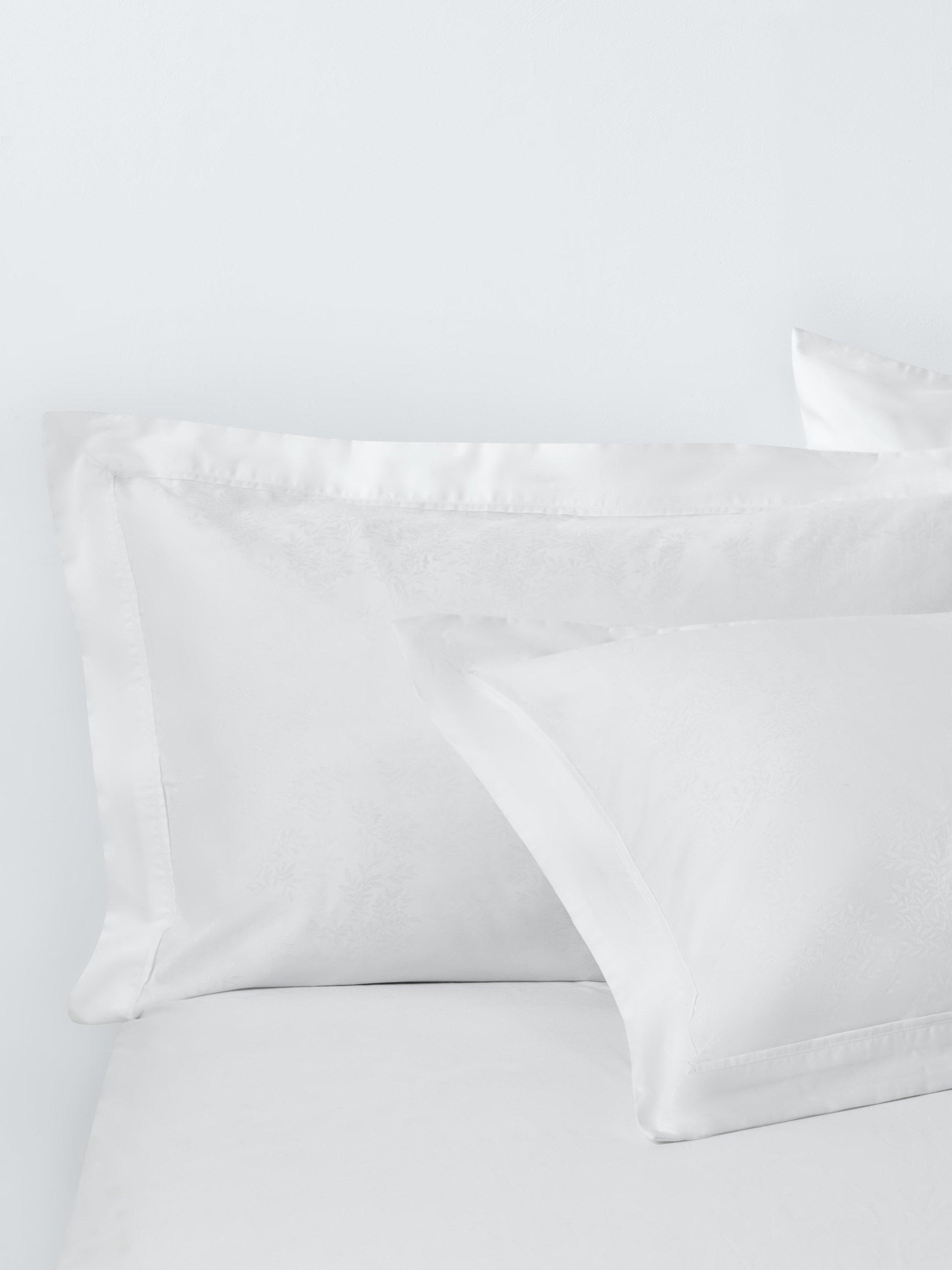 John Lewis Kaia white floral duvet set double, UK version