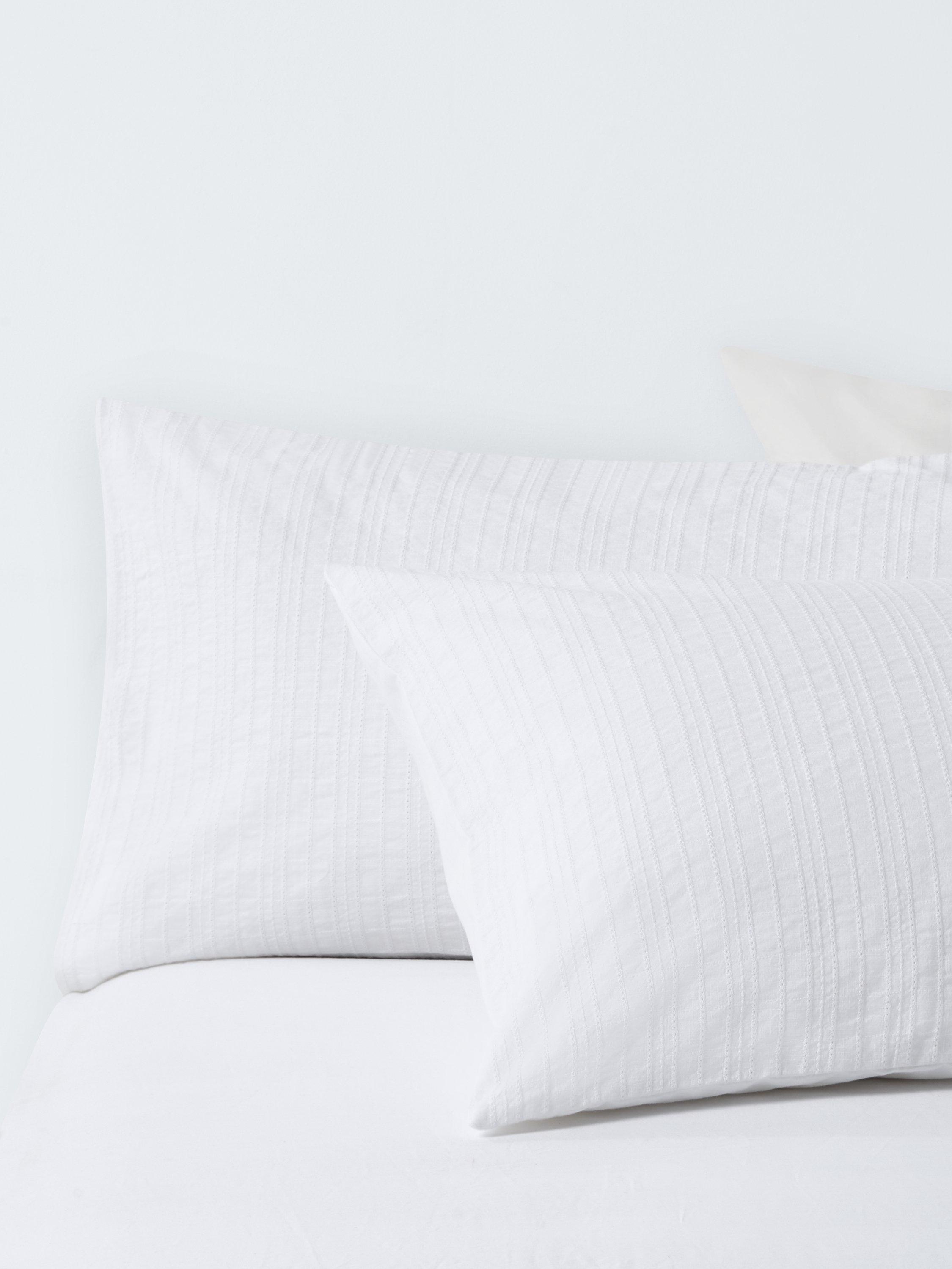 John Lewis Salcombe embroidered percale duvet cover set double, imported from the UK