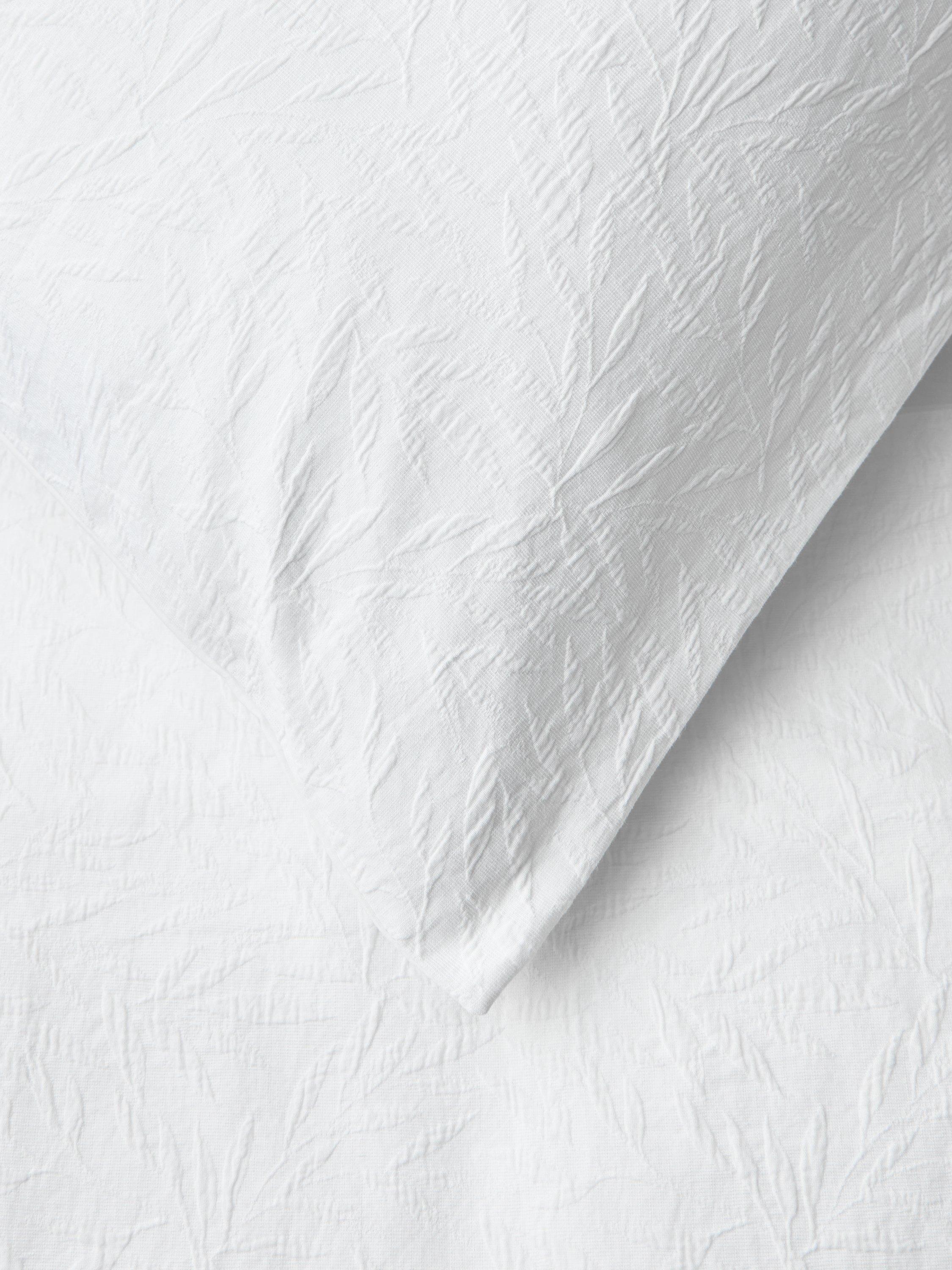 John Lewis Sheringham double duvet cover set floral jacquard, imported from the UK