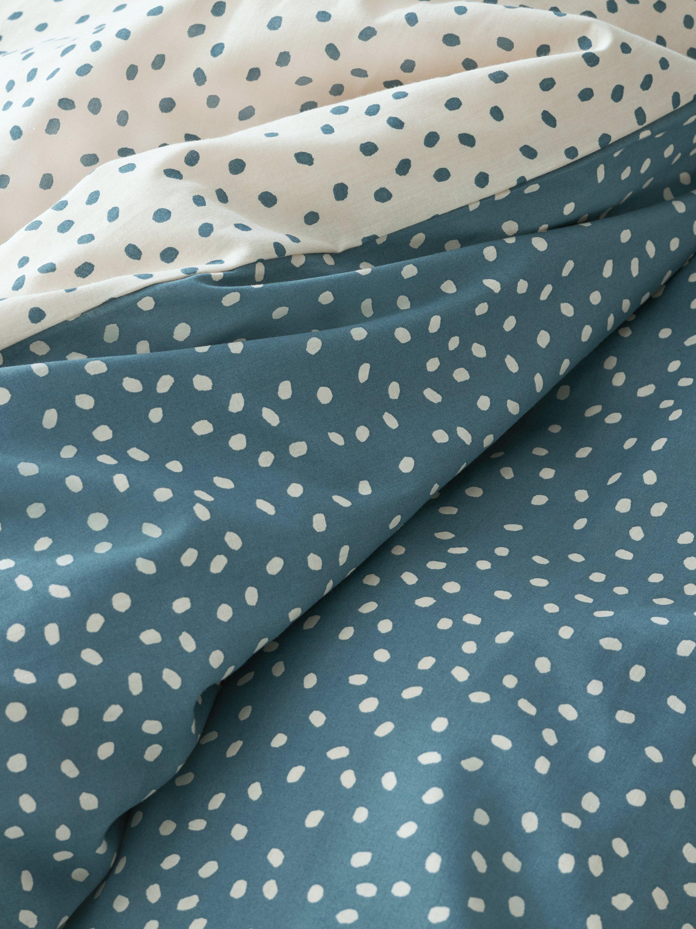 John Lewis spots duvet cover set in blue, UK version