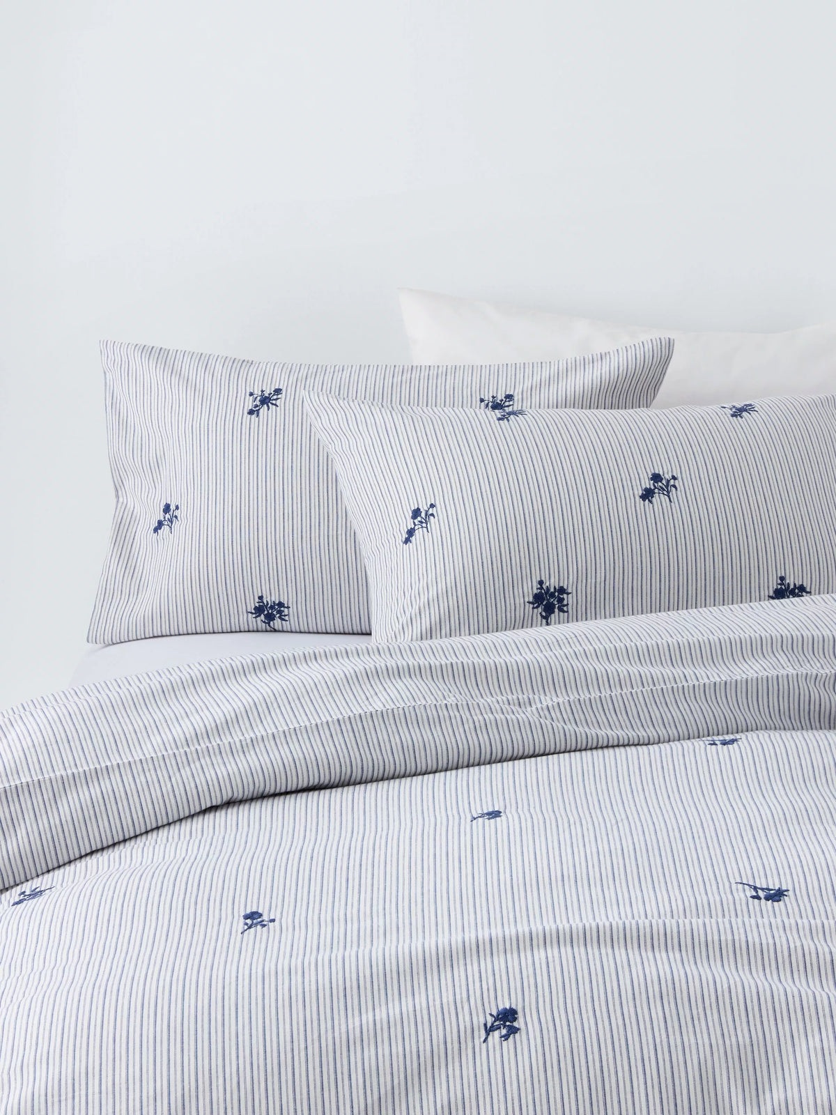 John Lewis duvet cover set Stanton pure cotton embroidered percale double, imported from the UK
