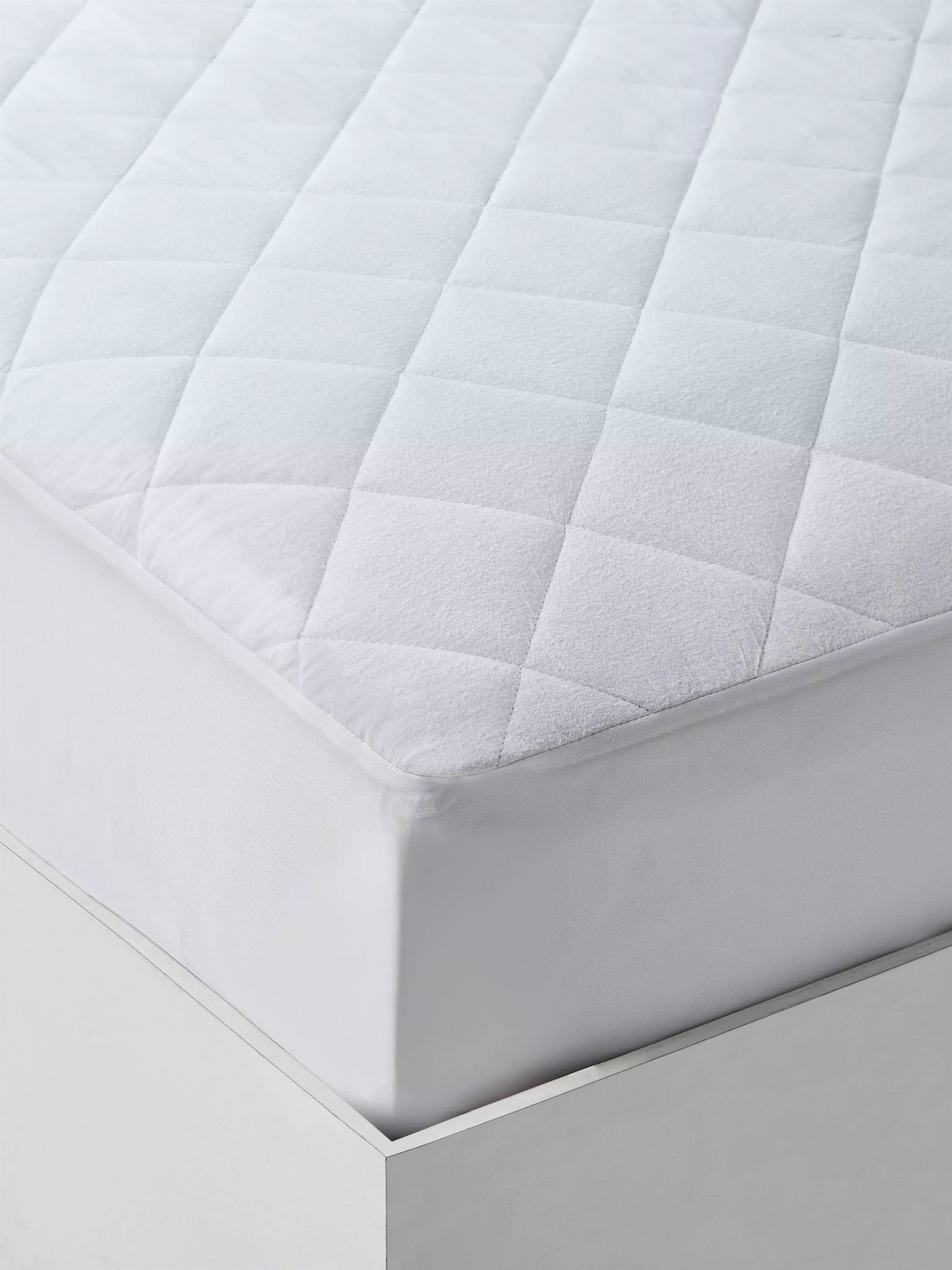John Lewis Warm & Cosy Mattress Protector Double - British product