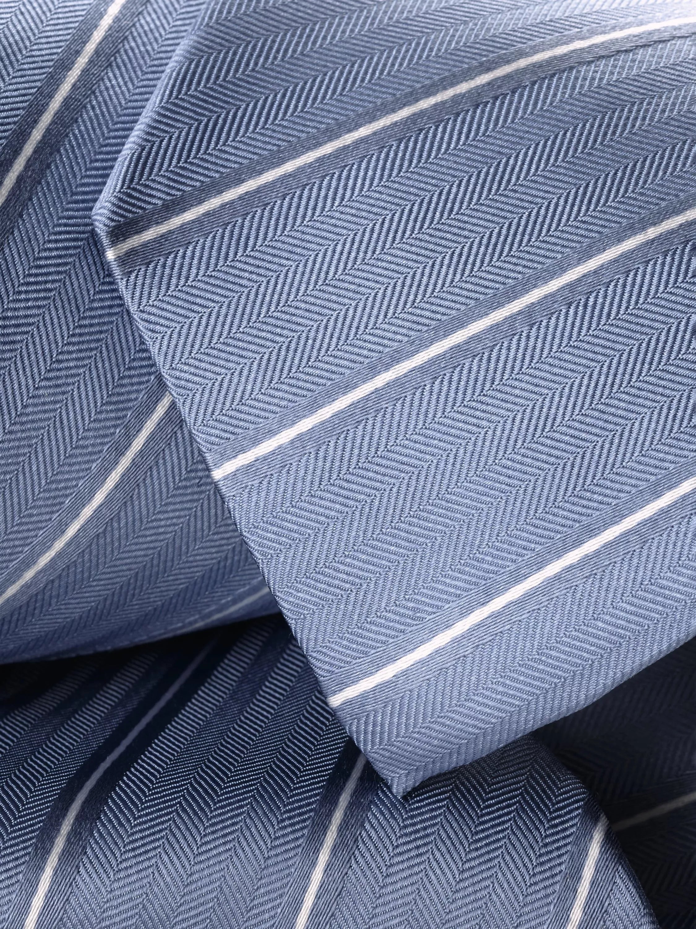 Charles Tyrwhitt striped silk tie sky blue - British product