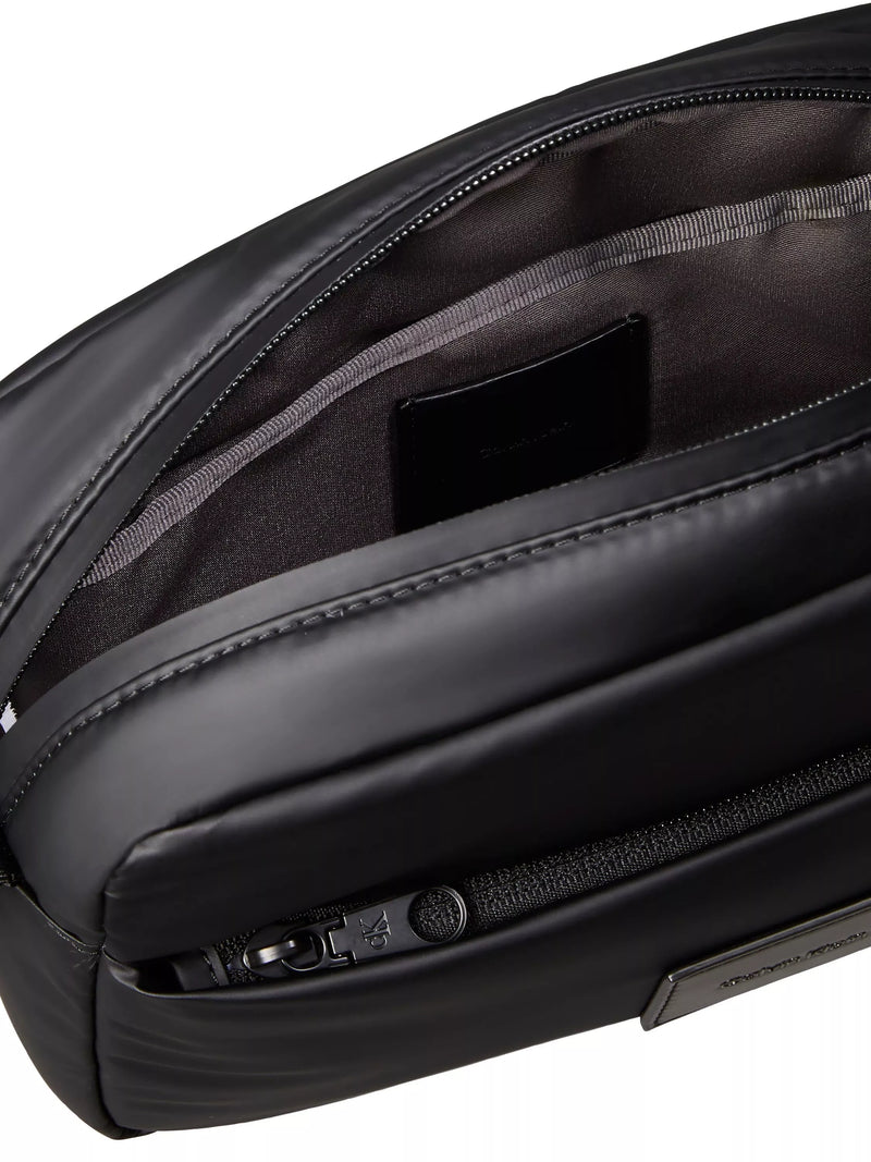 Calvin Klein puffer utility camera bag black, UK version