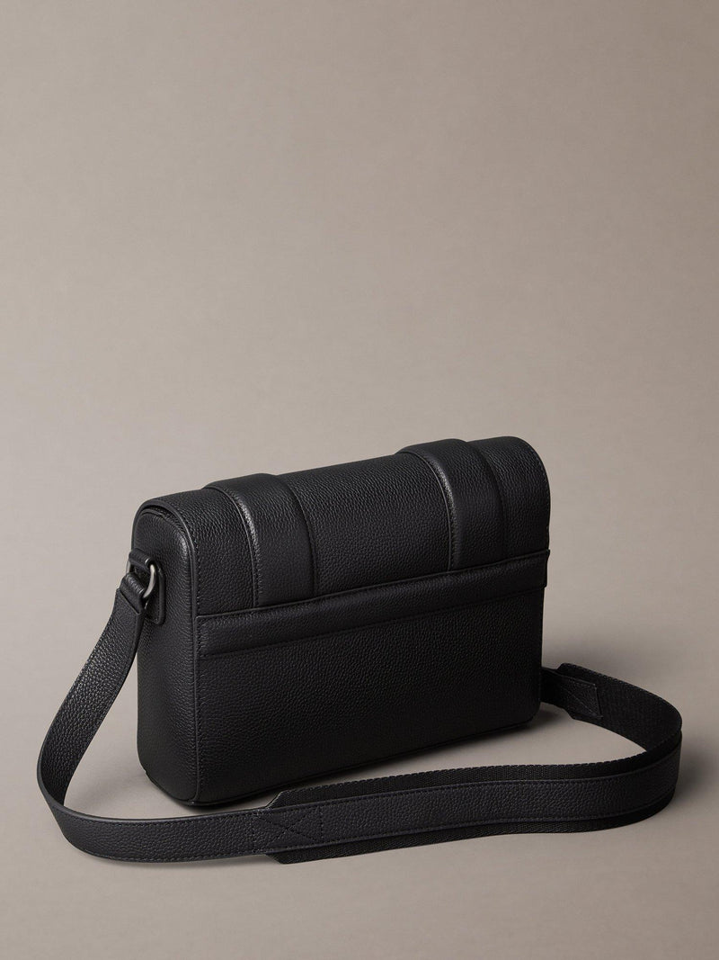 Calvin Klein leather flap messenger bag black, UK version