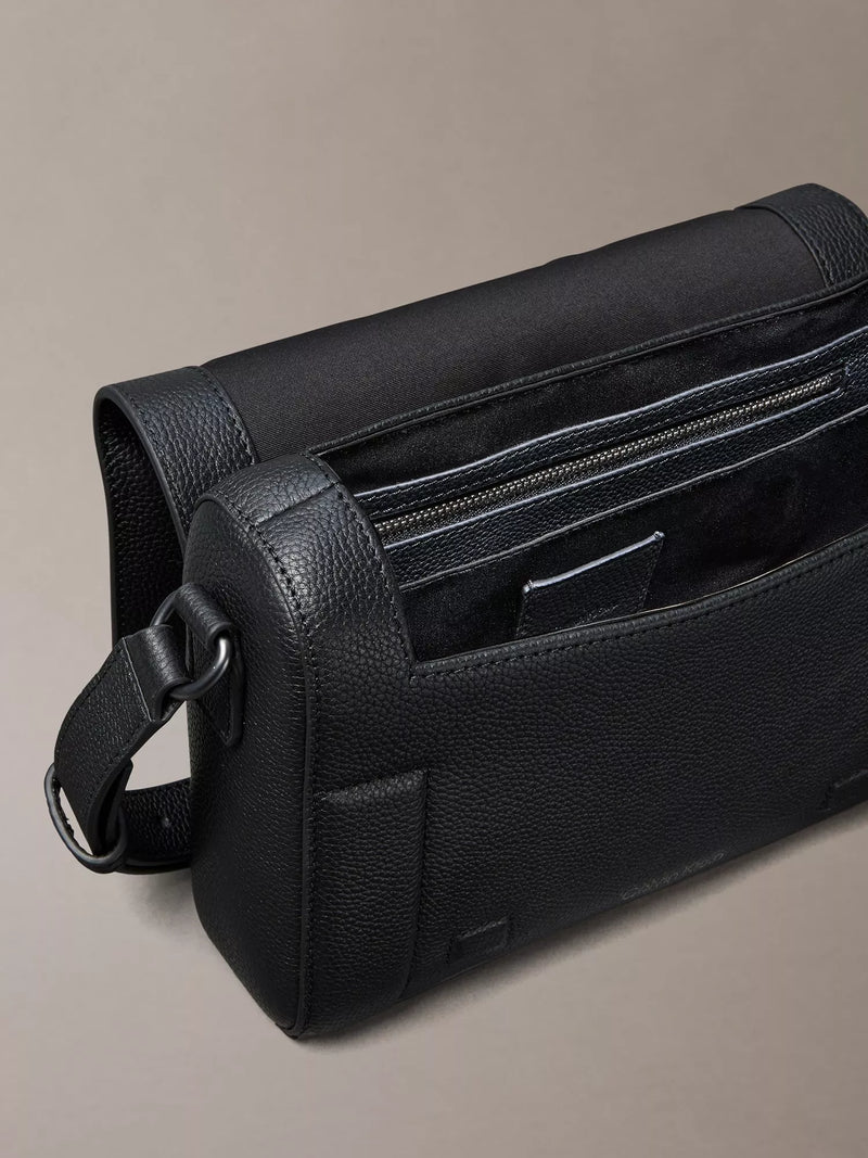 Calvin Klein leather flap messenger bag black, UK version