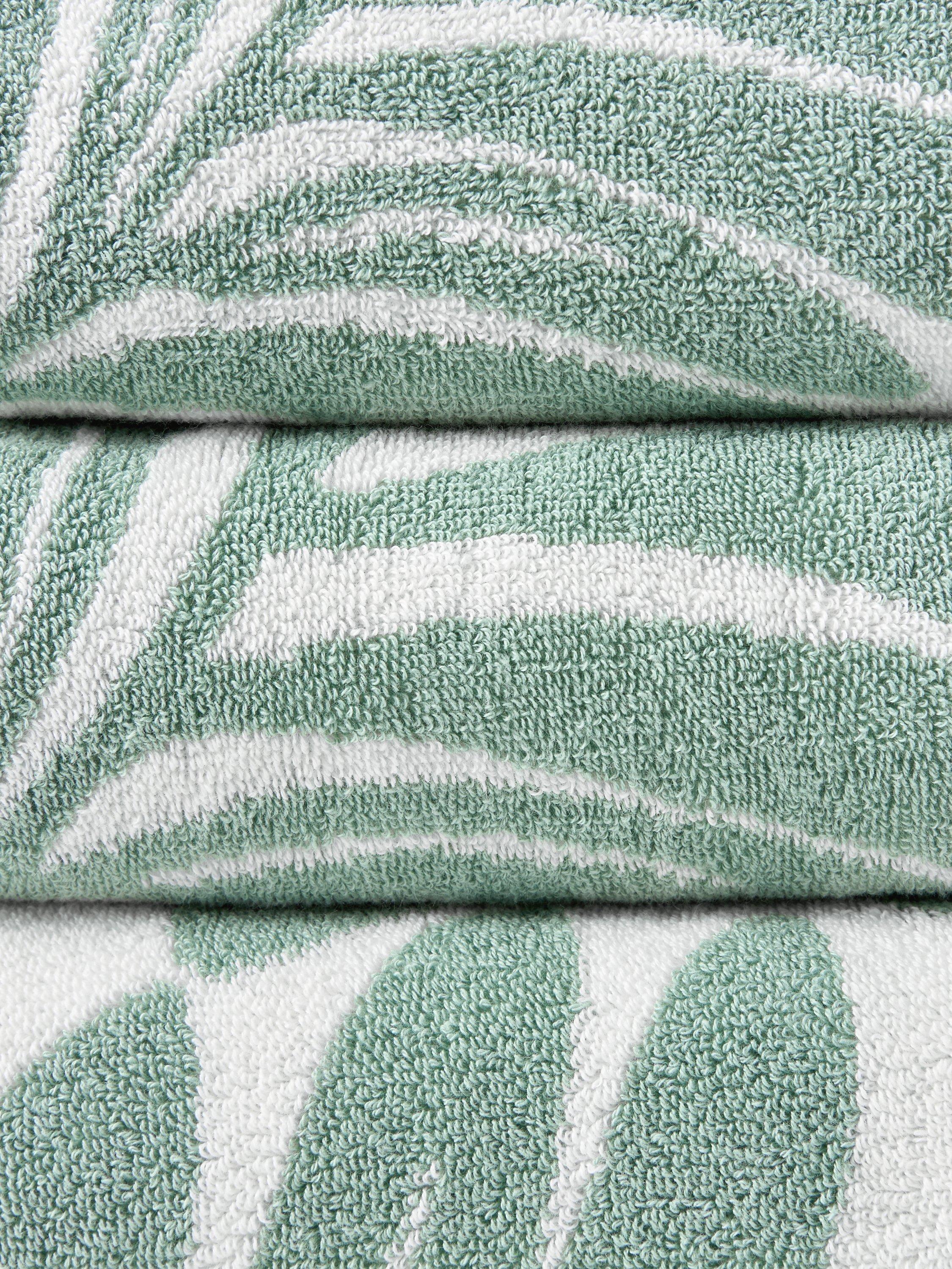 John Lewis Zinnia bath sheet 150x100cm, imported from the UK