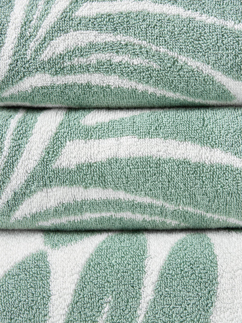 John Lewis Zinnia bath sheet 150x100cm, imported from the UK