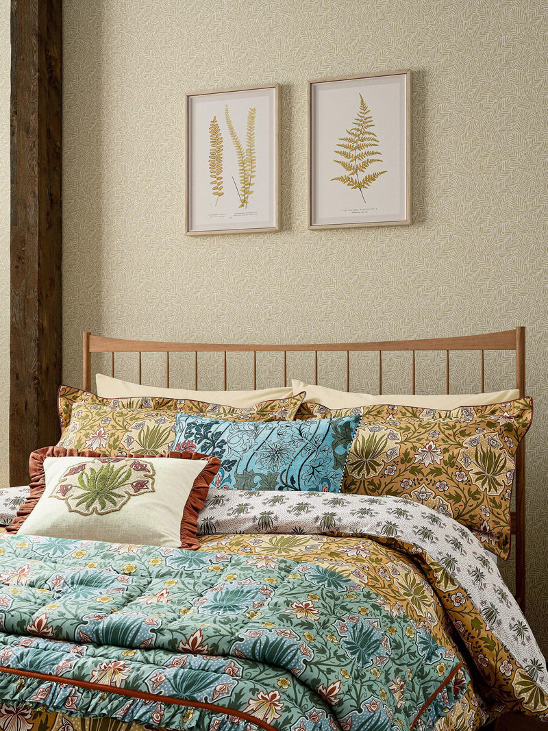 Morris & Co. Iris Rose duvet cover set double - British product