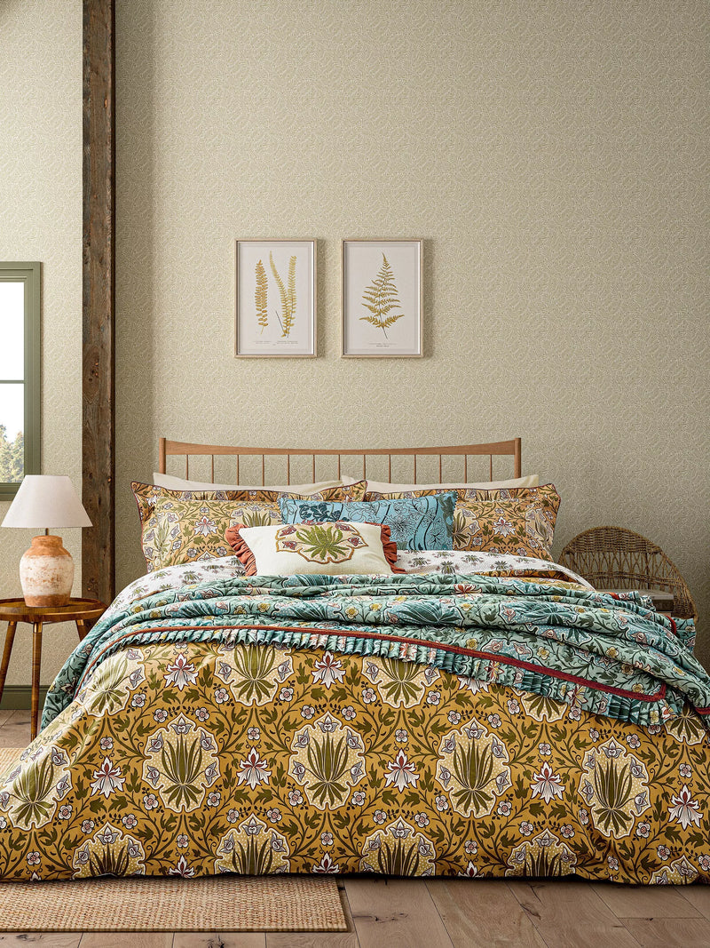 Morris & Co. Iris & Rose Pair Oxford Pillowcase, Multi