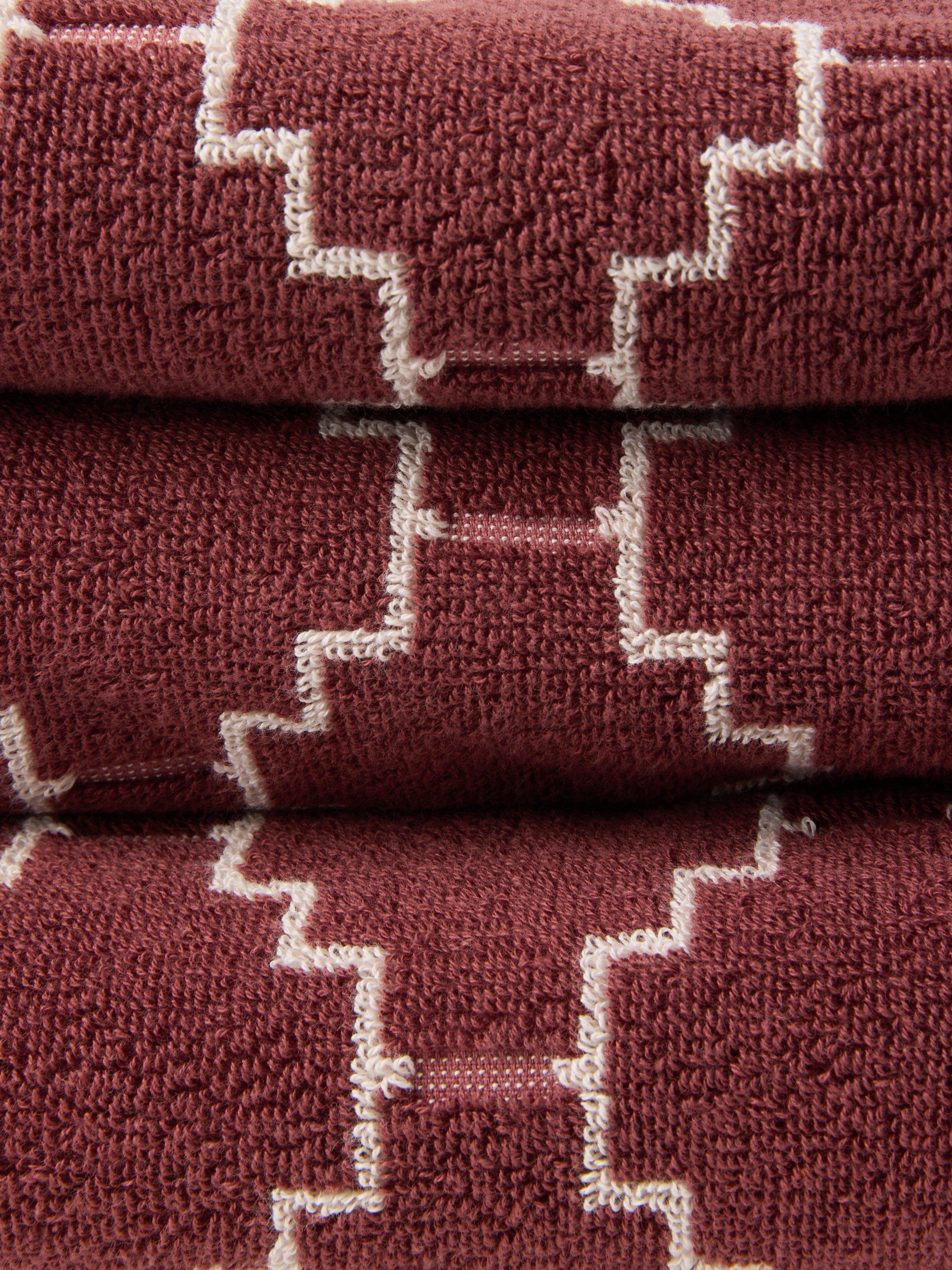 John Lewis Castillo geometric towel Burnt Umber 600gsm - British product
