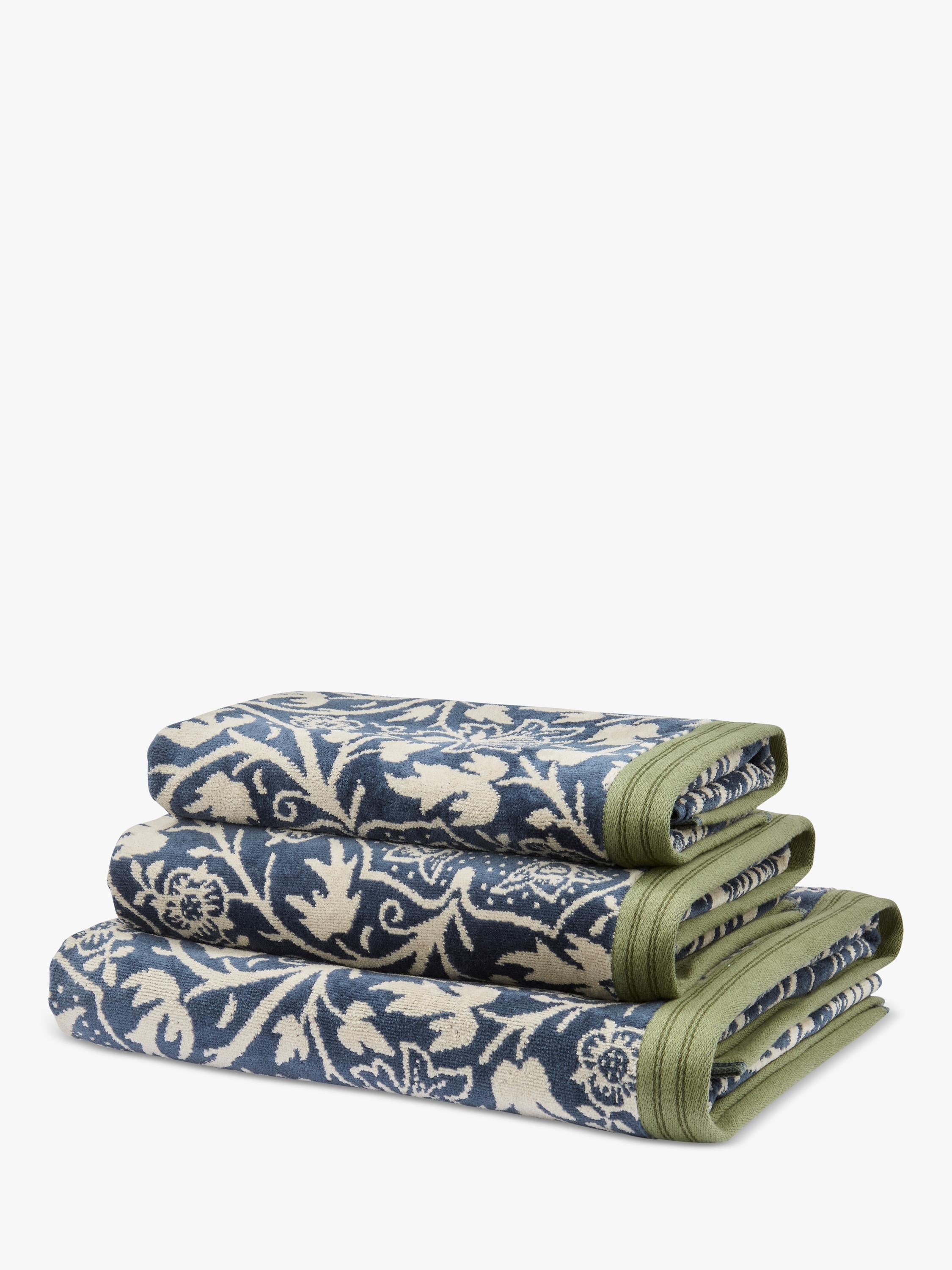 Morris & Co. Iris & Rose bath sheet 150x90cm, imported from the UK