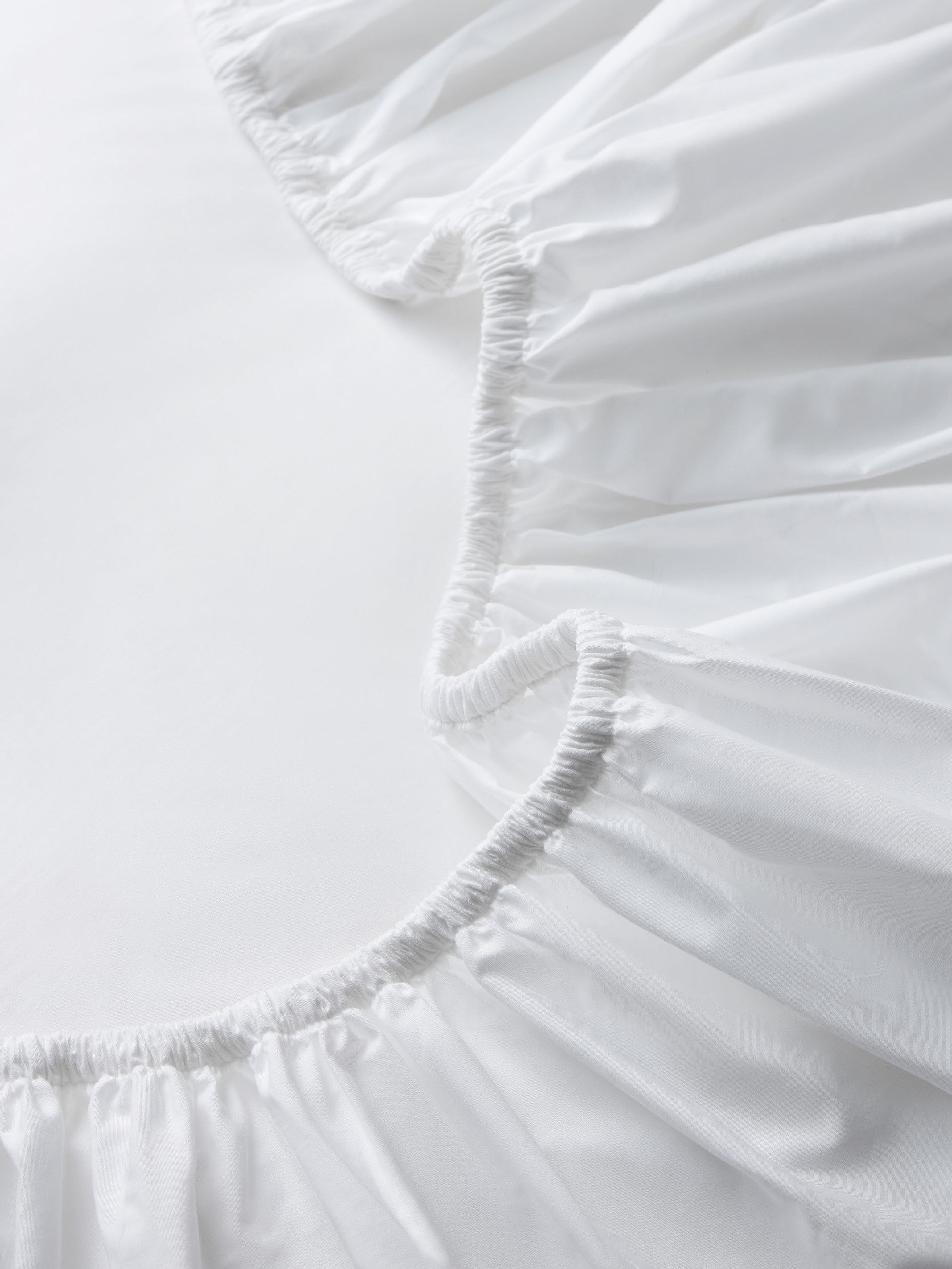 John Lewis Egyptian cotton extra deep fitted sheet double, UK version