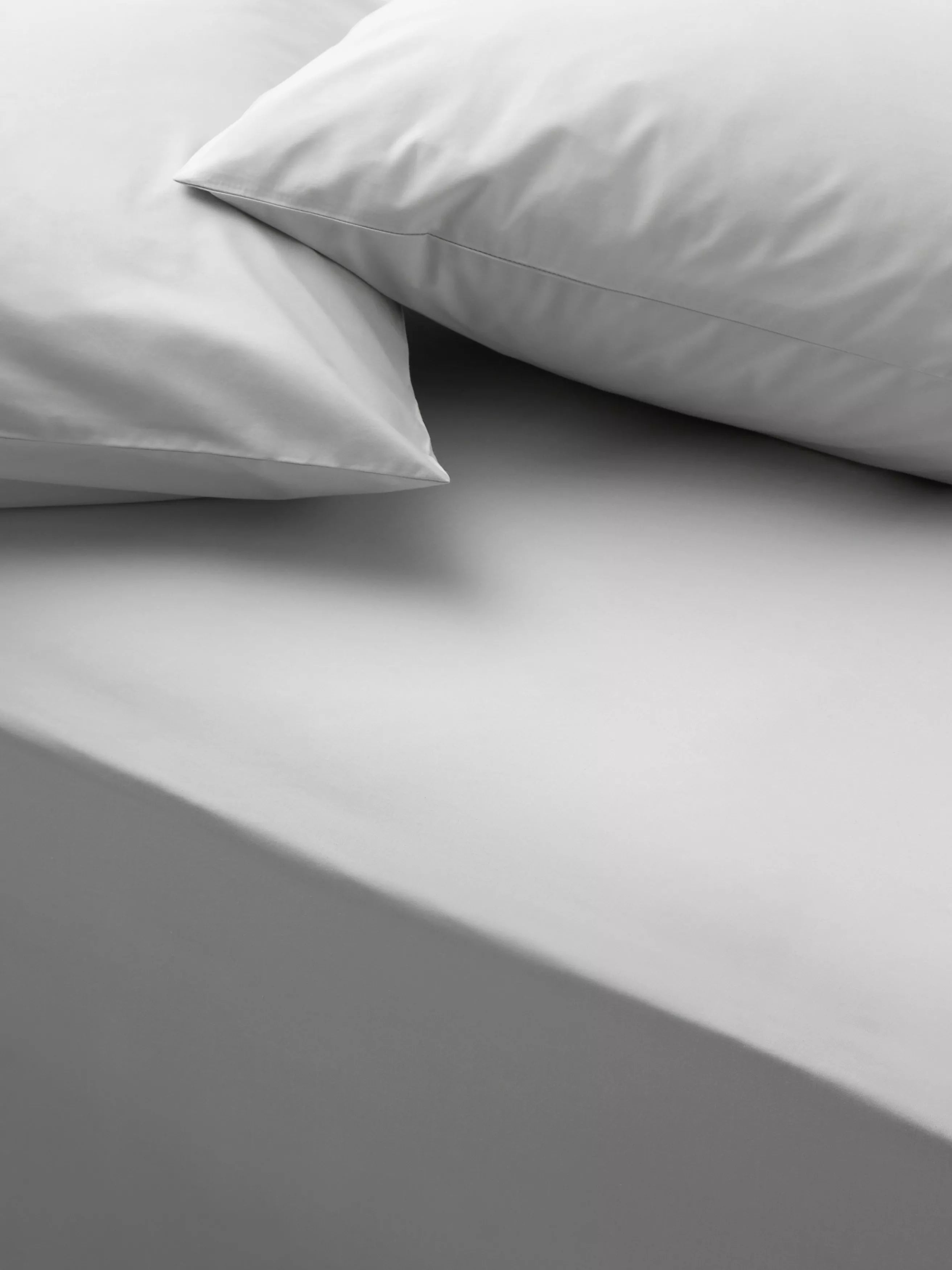 John Lewis Egyptian Cotton Percale Easy Care 260 Thread Count Fitted Sheet European Double