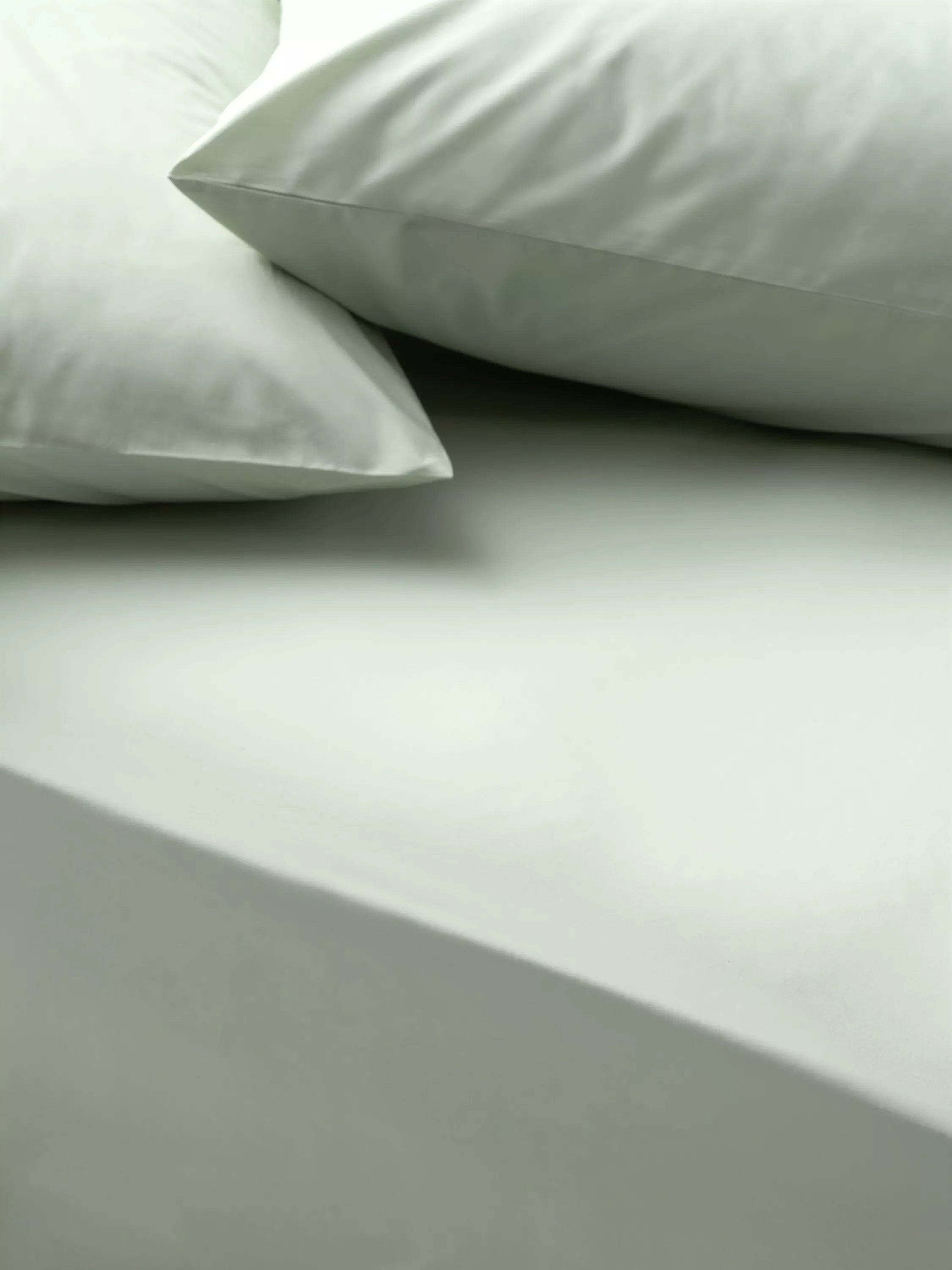 John Lewis Egyptian Cotton Percale Easy Care 260 Thread Count Fitted Sheet European Double