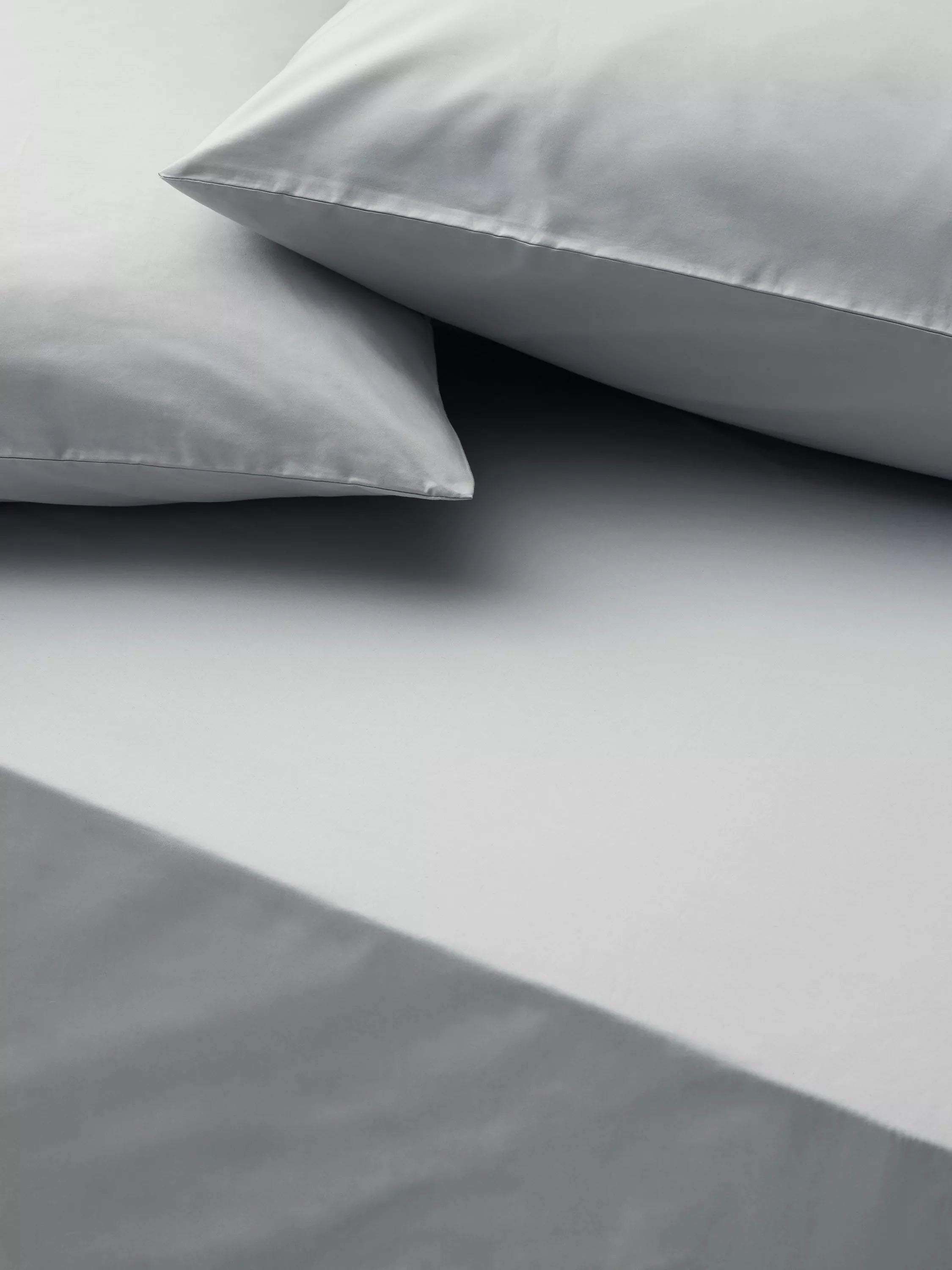 John Lewis Egyptian Cotton Percale Easy Care 400 Thread Count Deep Fitted Sheet, Double