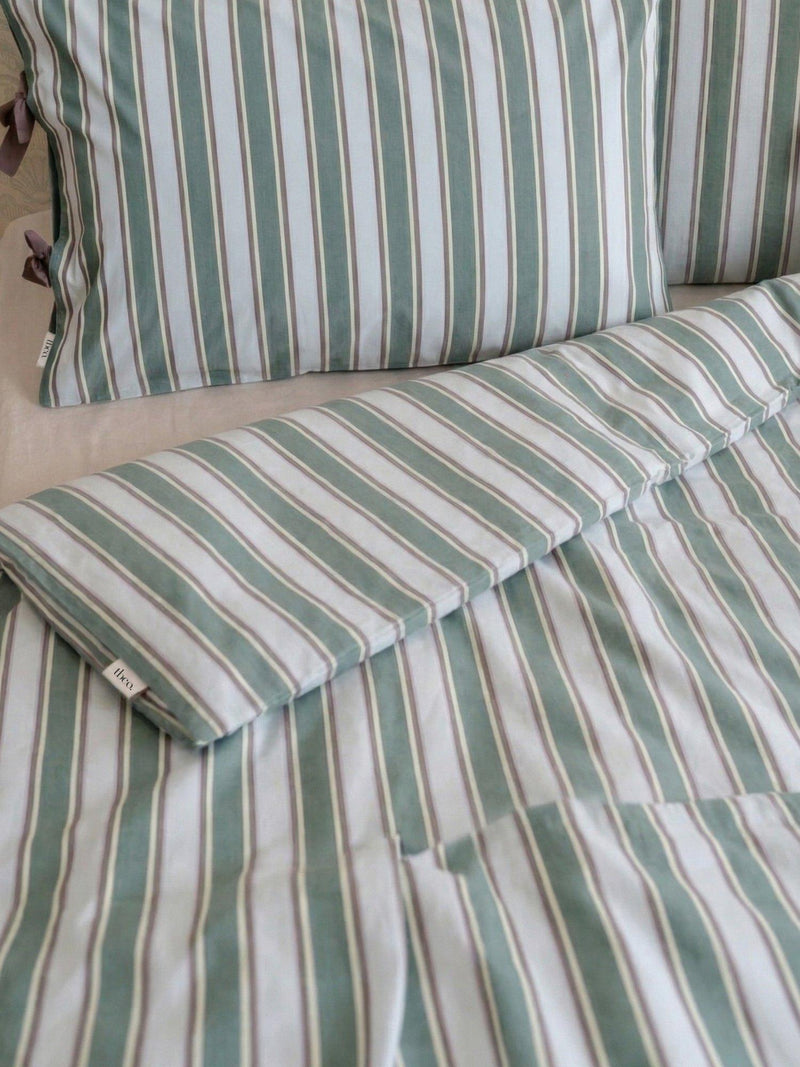 TBCo blue stripe duvet cover set double, imported from the UK