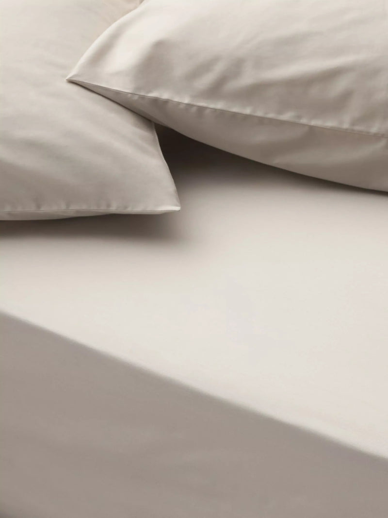 John Lewis Temperature Balance Cotton Sateen 400 Thread Count Fitted Sheet Double