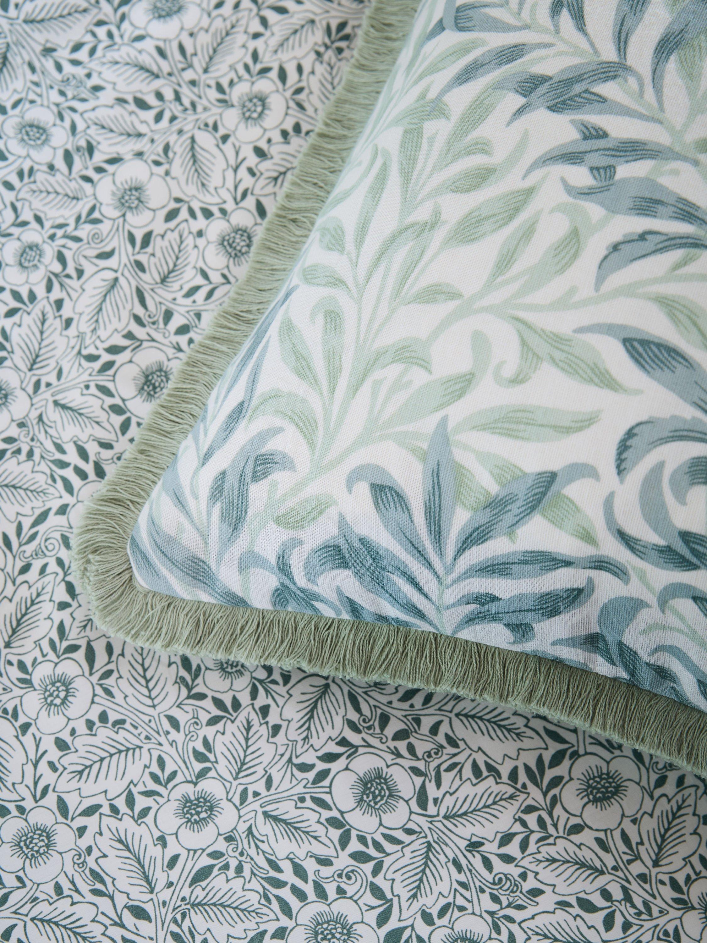 William Morris Willow Bough reversible duvet cover double - British product