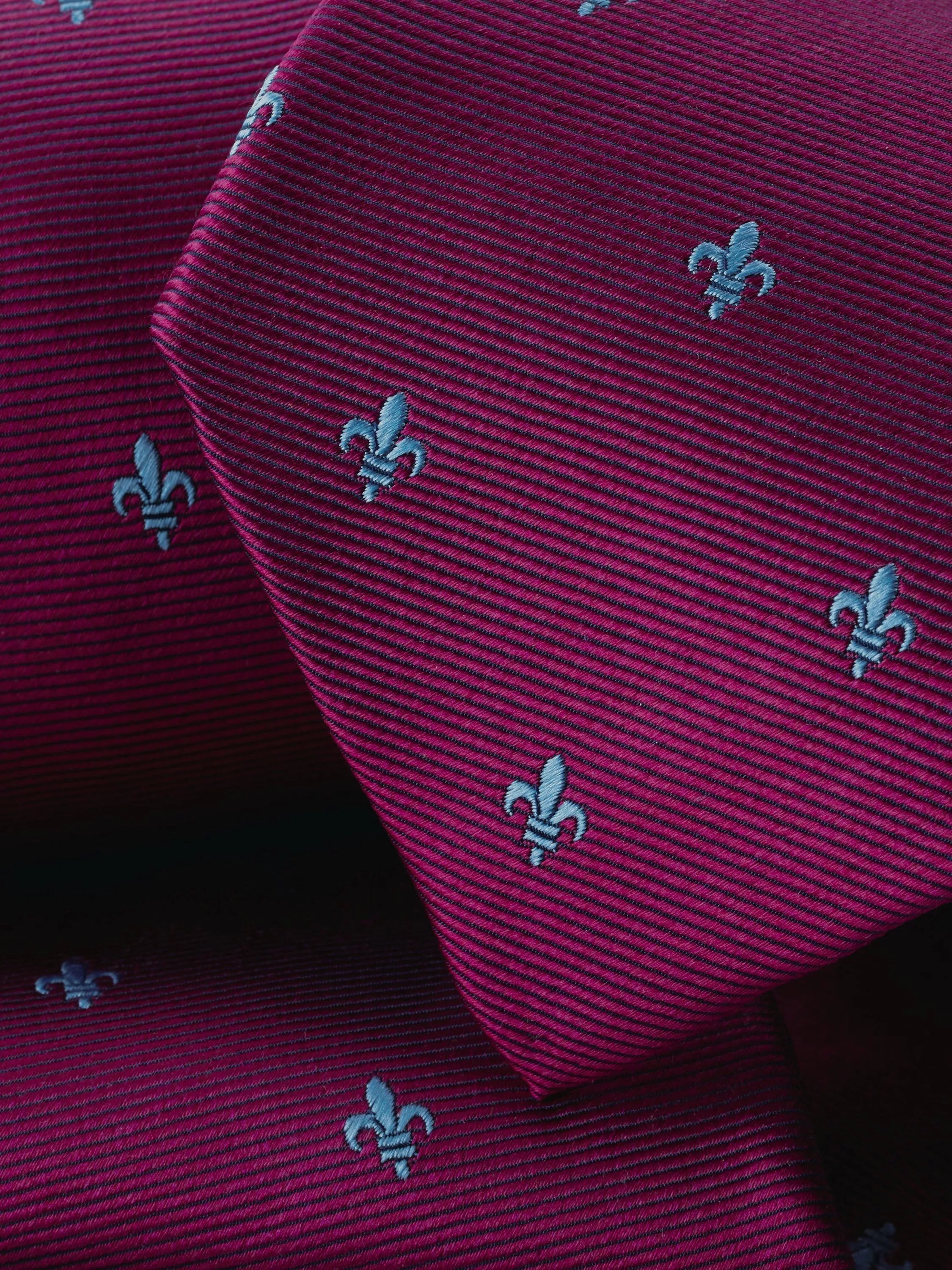 Charles Tyrwhitt silk tie with fleur-de-lis design, UK version