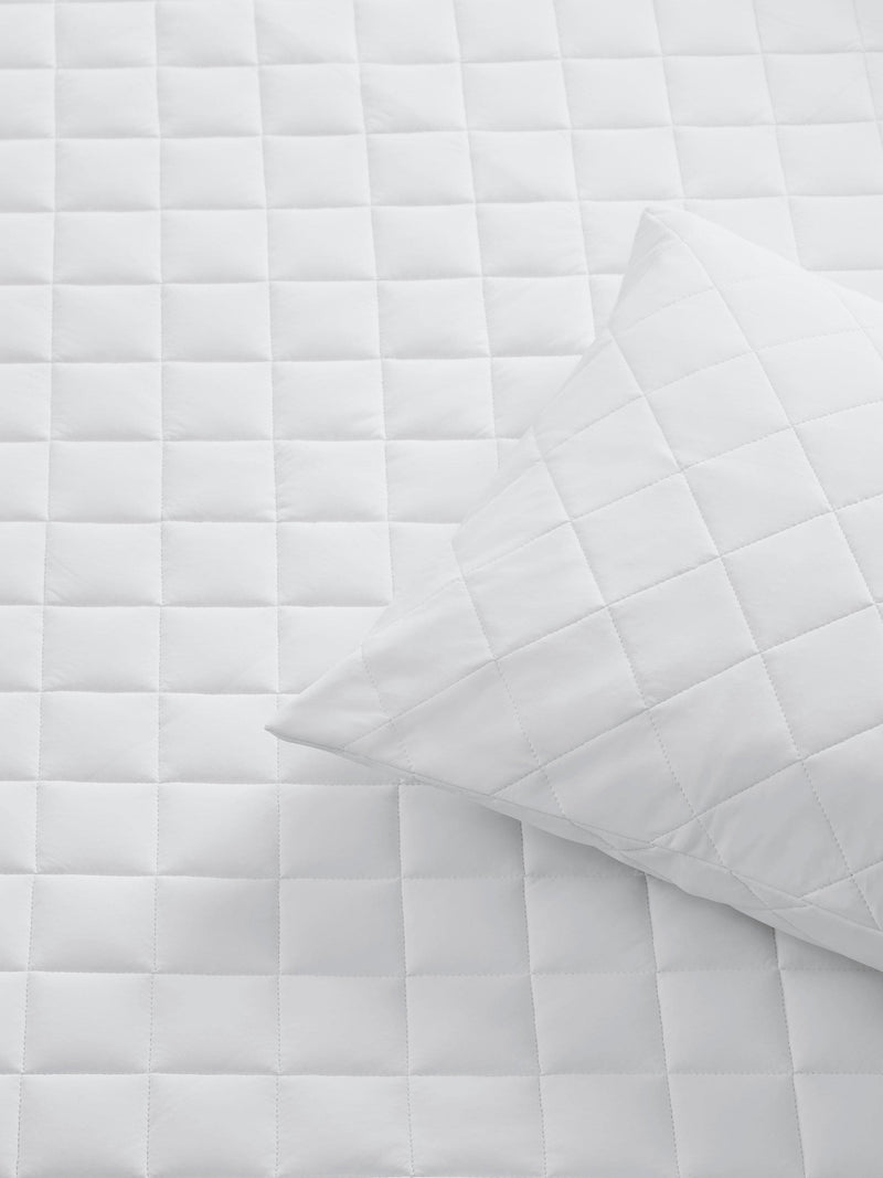 John Lewis cool touch quilted mattress protector bundle - British product
