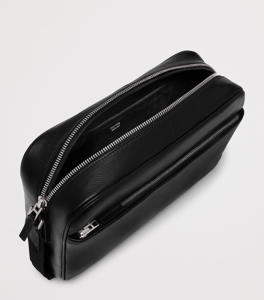 Tom Ford leather messenger bag 26x35x9cm (British brand)