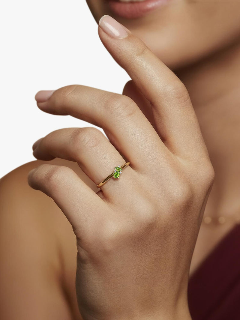 DPT Antwerp peridot diamond cluster ring - British product