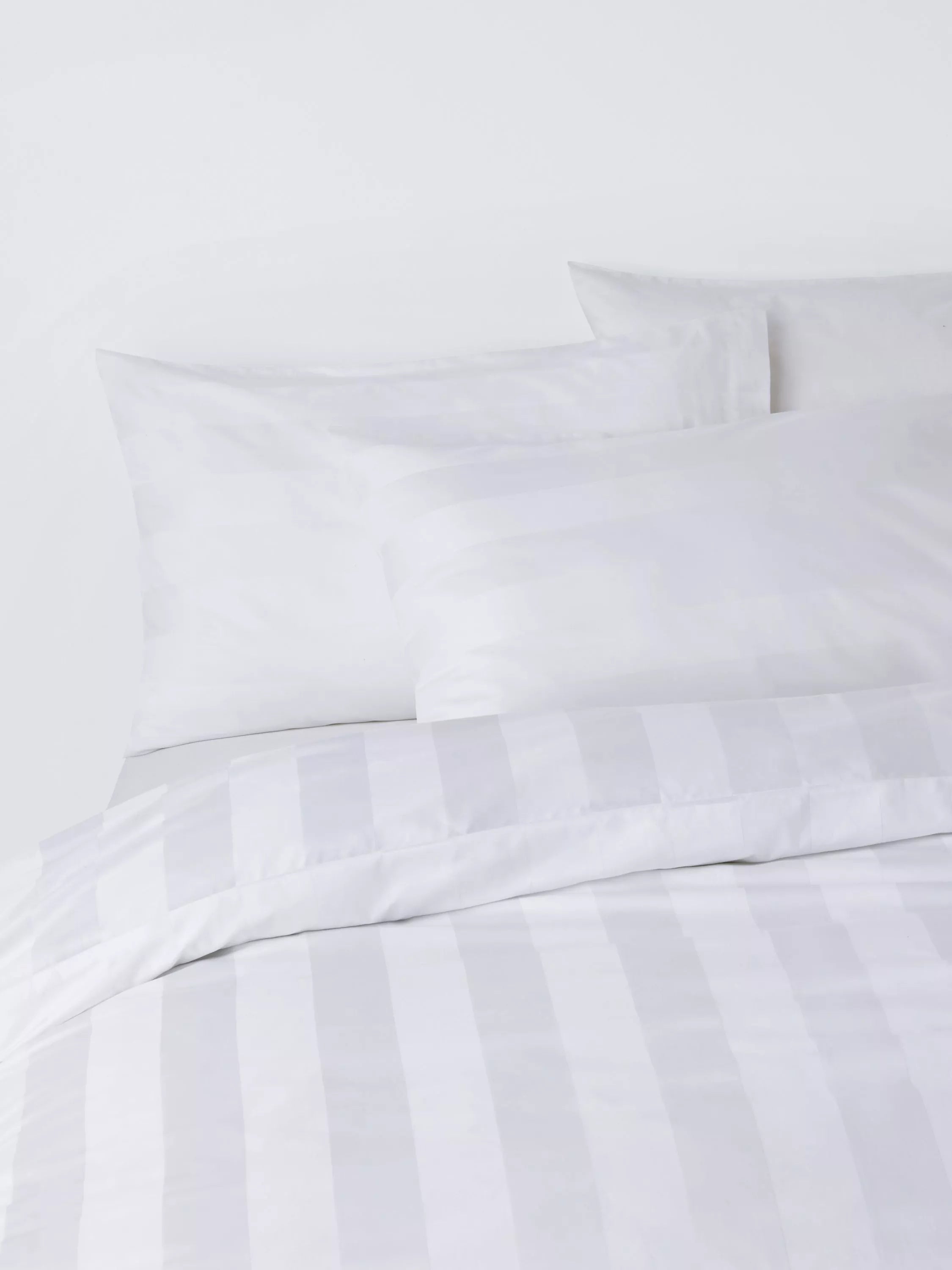 John Lewis cotton percale duvet cover set king size, imported from the UK