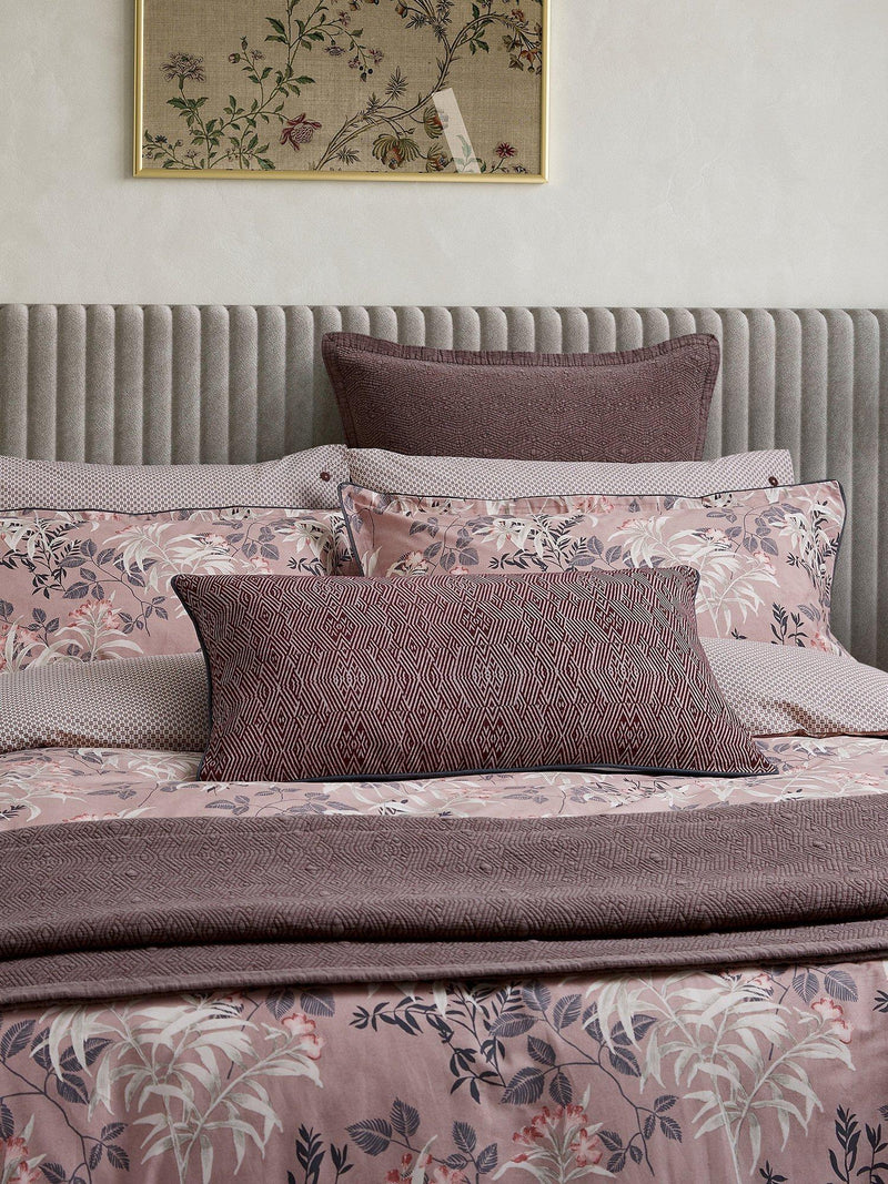 Bedeck of Belfast Katara duvet cover set pink grey double, UK version