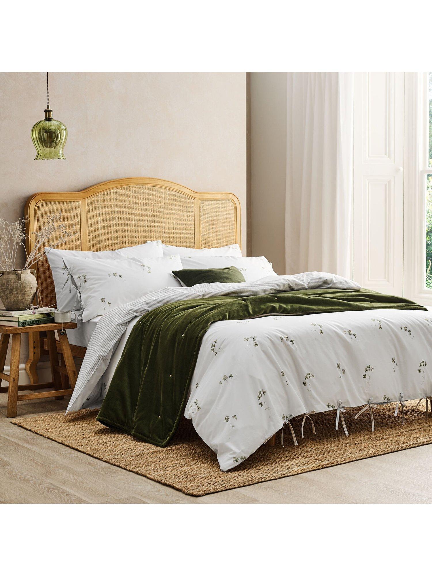 Christy duvet cover set Clover Green double, UK version