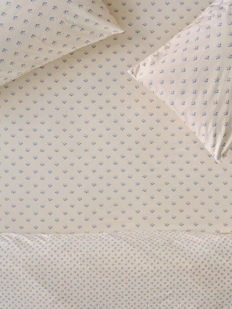 Piglet in Bed Martha Washed Cotton Fitted Sheet, Cove Blue/Cream, Single