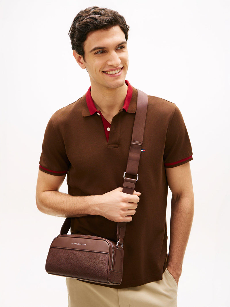 Tommy Hilfiger camera bag coffee bean textured embossed - British product