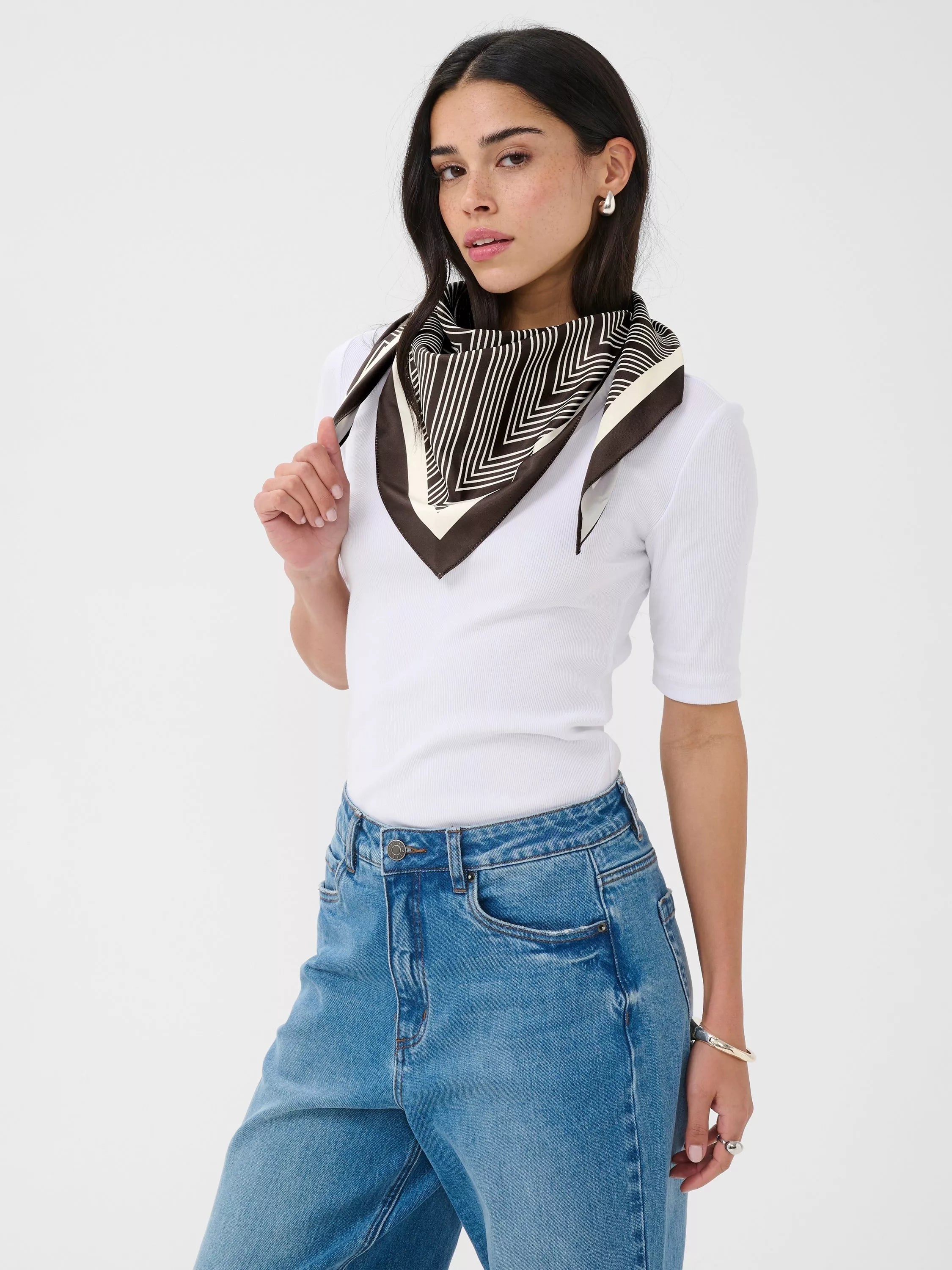 KAFFE Gabby Stripe Scarf seal brown chalk (British brand)