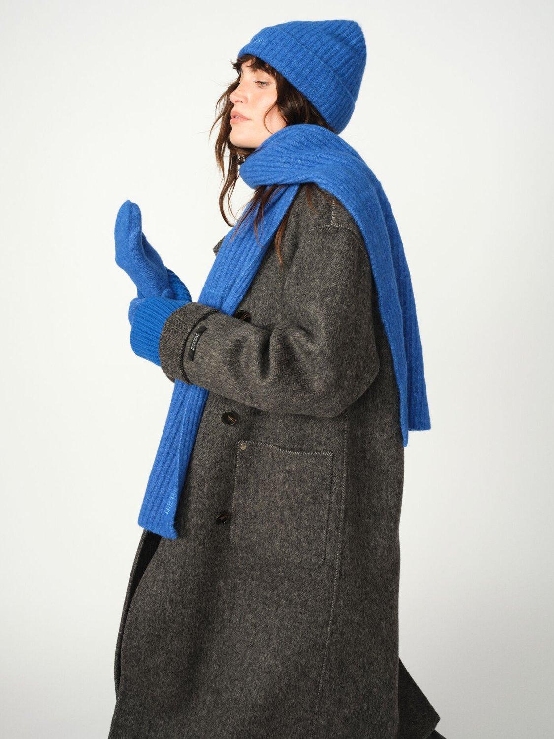 MOS MOSH blue ribbed wool rich scarf, imported from the UK
