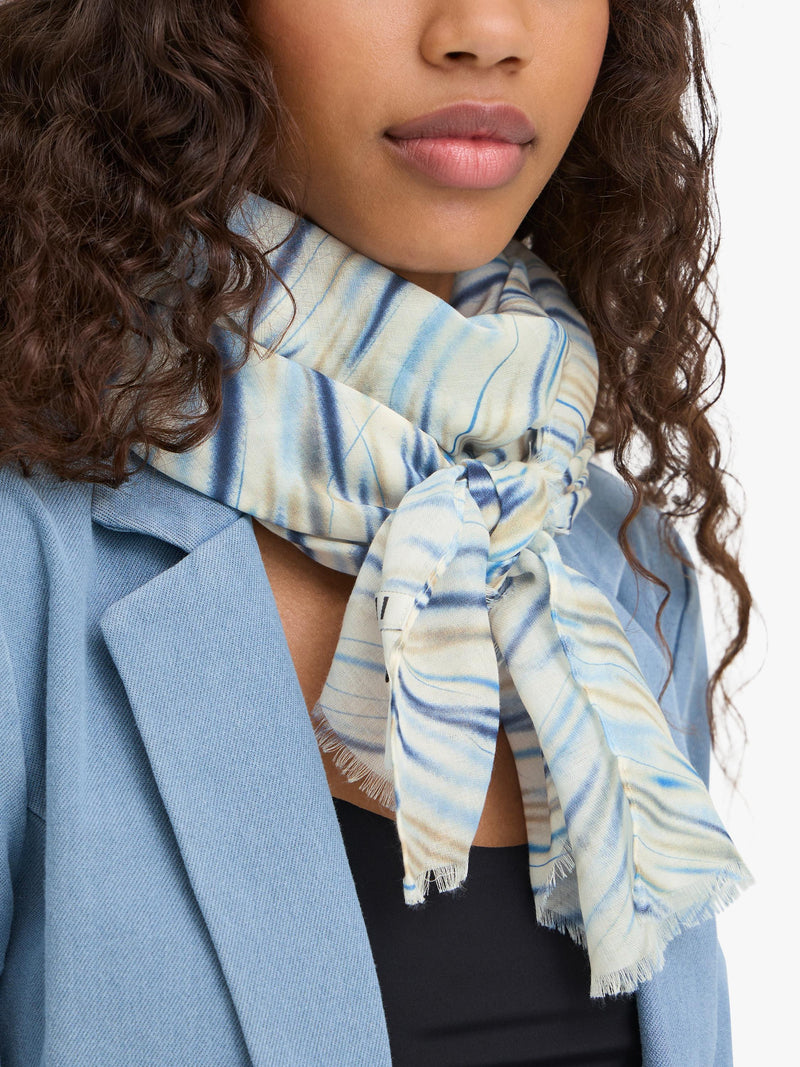 ICHI Ianja Scarf Nebulas Blue, UK version