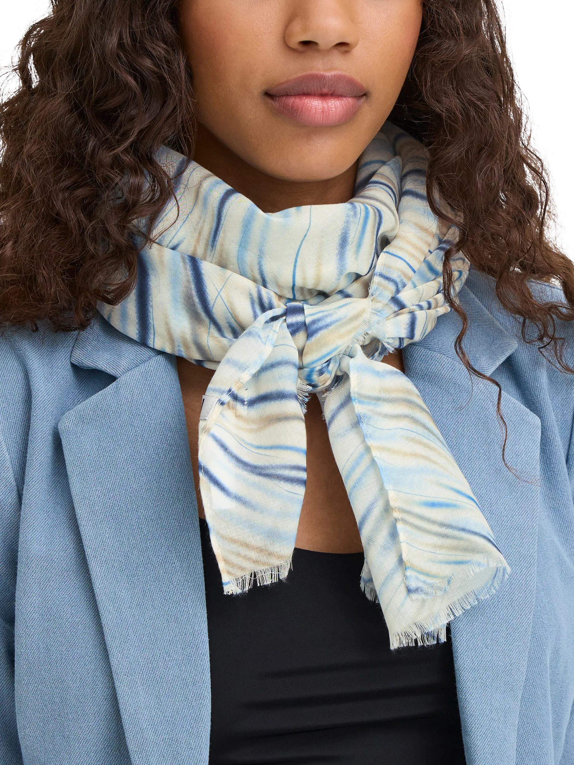 ICHI Ianja Scarf Nebulas Blue, UK version
