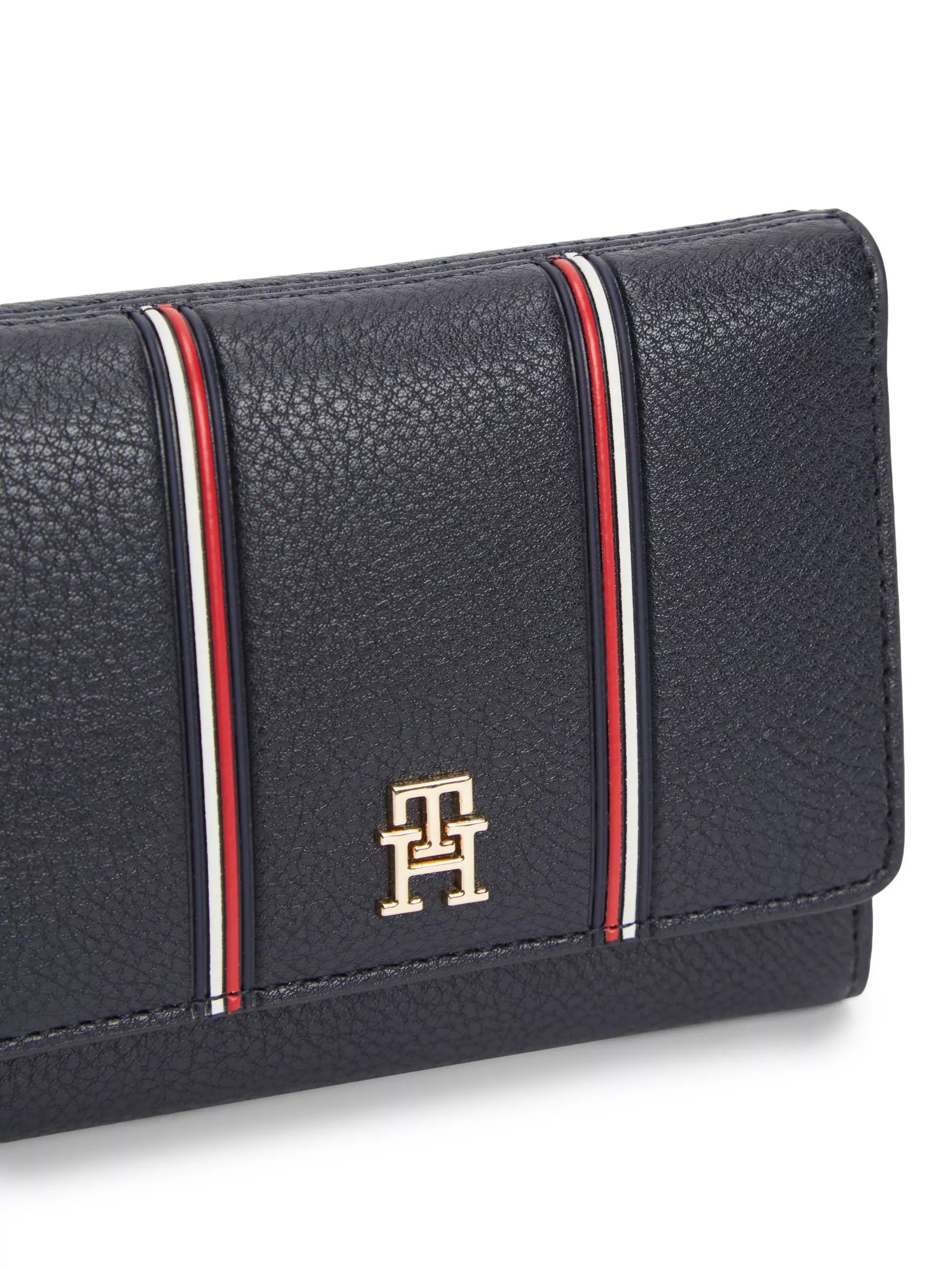 Tommy Hilfiger trifold purse dark blue, imported from the UK