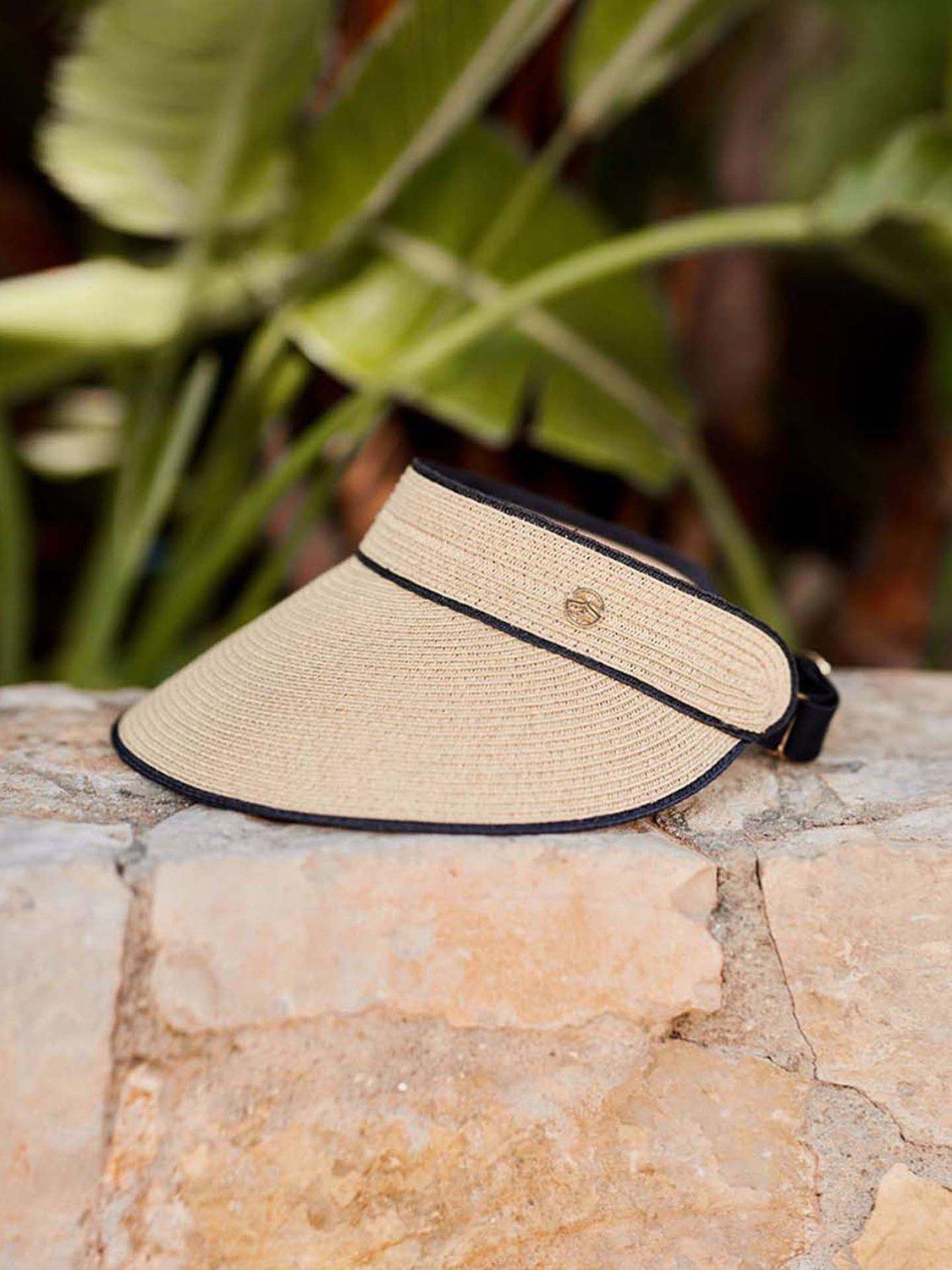 Seaspray Sascha visor in contemporary colour, British product